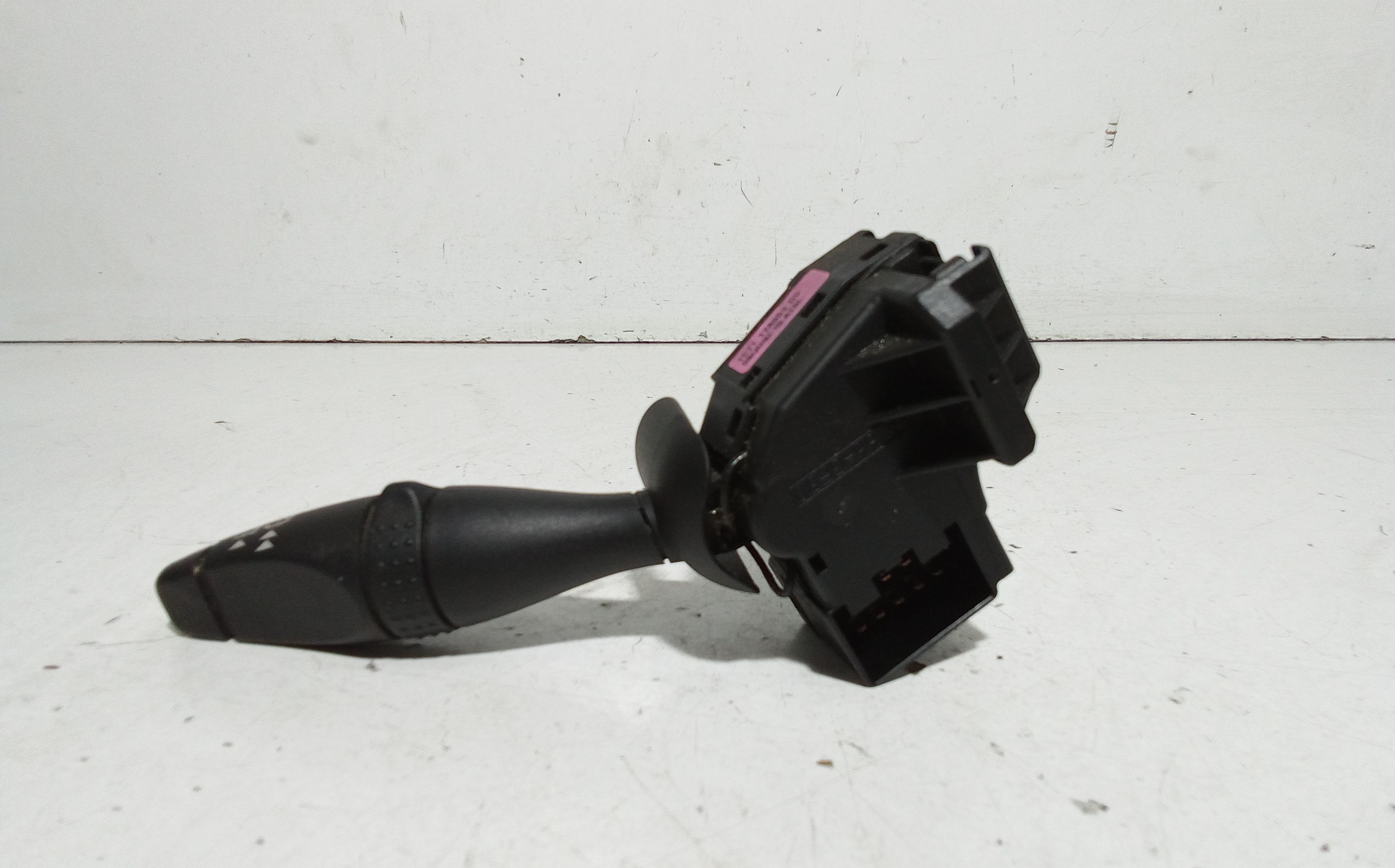 Devioluci destro FORD Fiesta 5 Serie