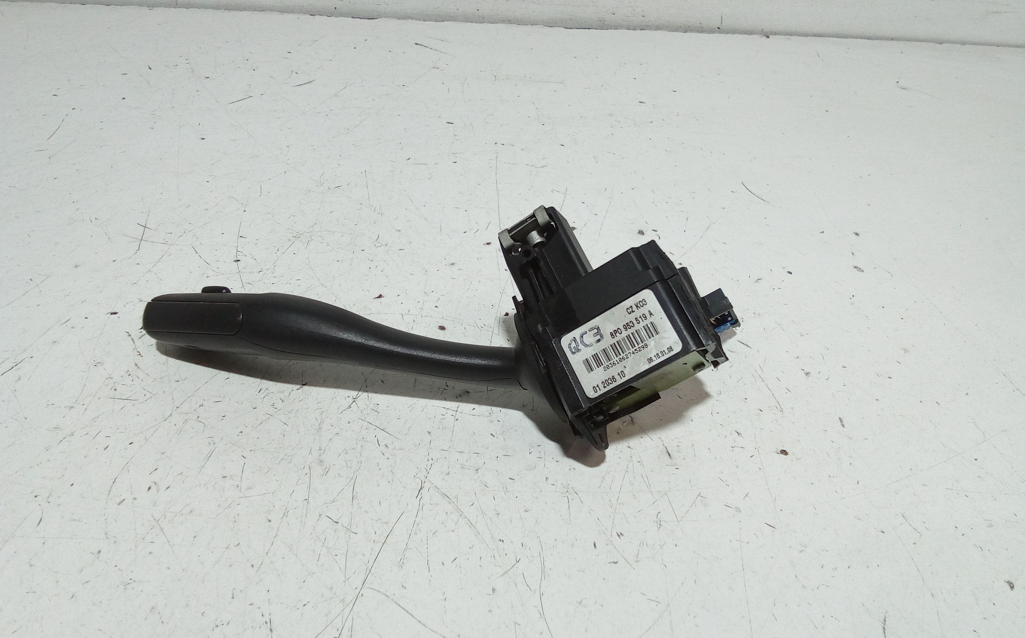 Devioluci destro AUDI A3 Serie (8P1) (05>08)