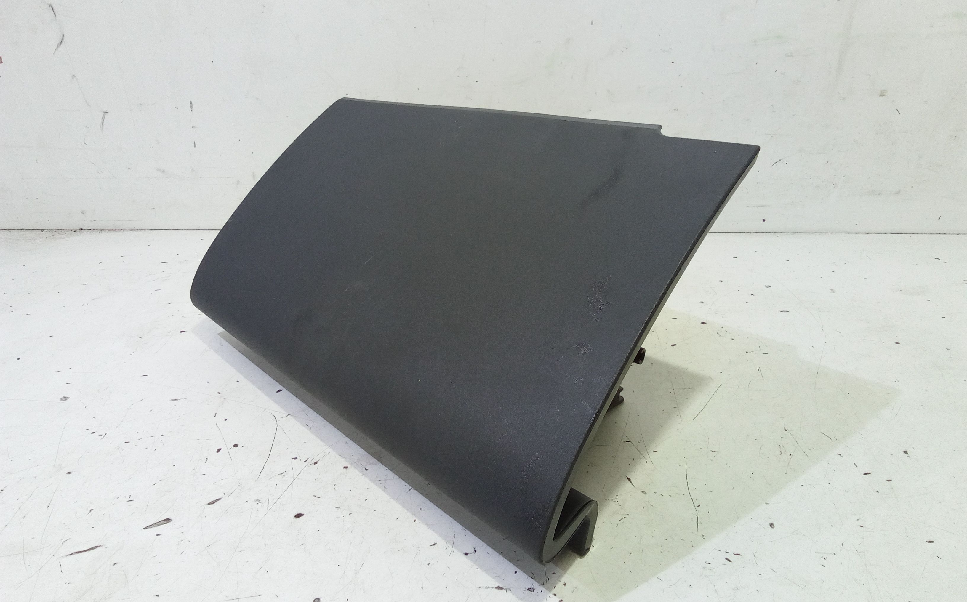 Sportellino porta oggetti solo sportellino MITSUBISHI Colt Serie 3P (Z30)  (04>12)