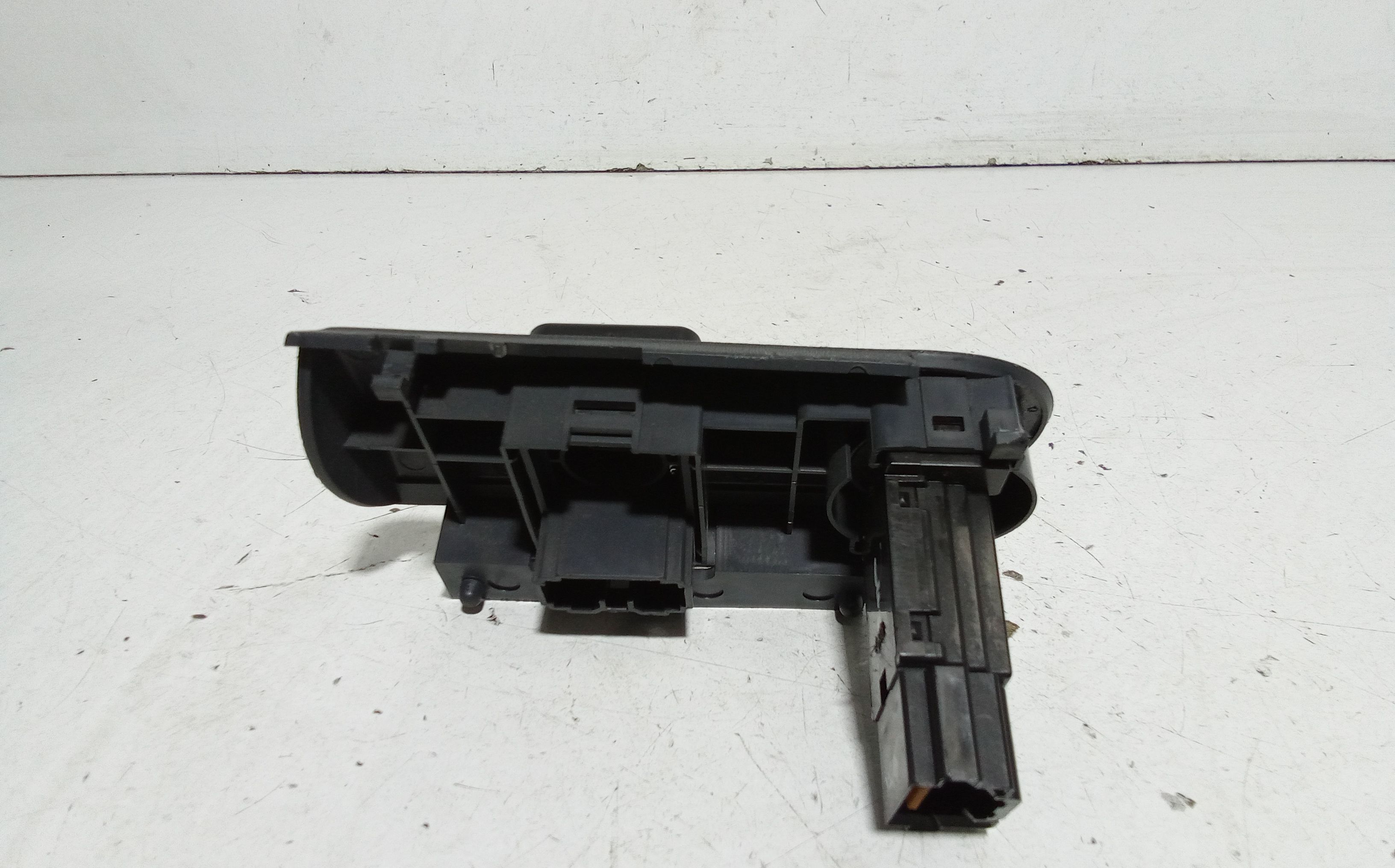 Pulsante fendinebbia MITSUBISHI Colt CZ3 (05>08)