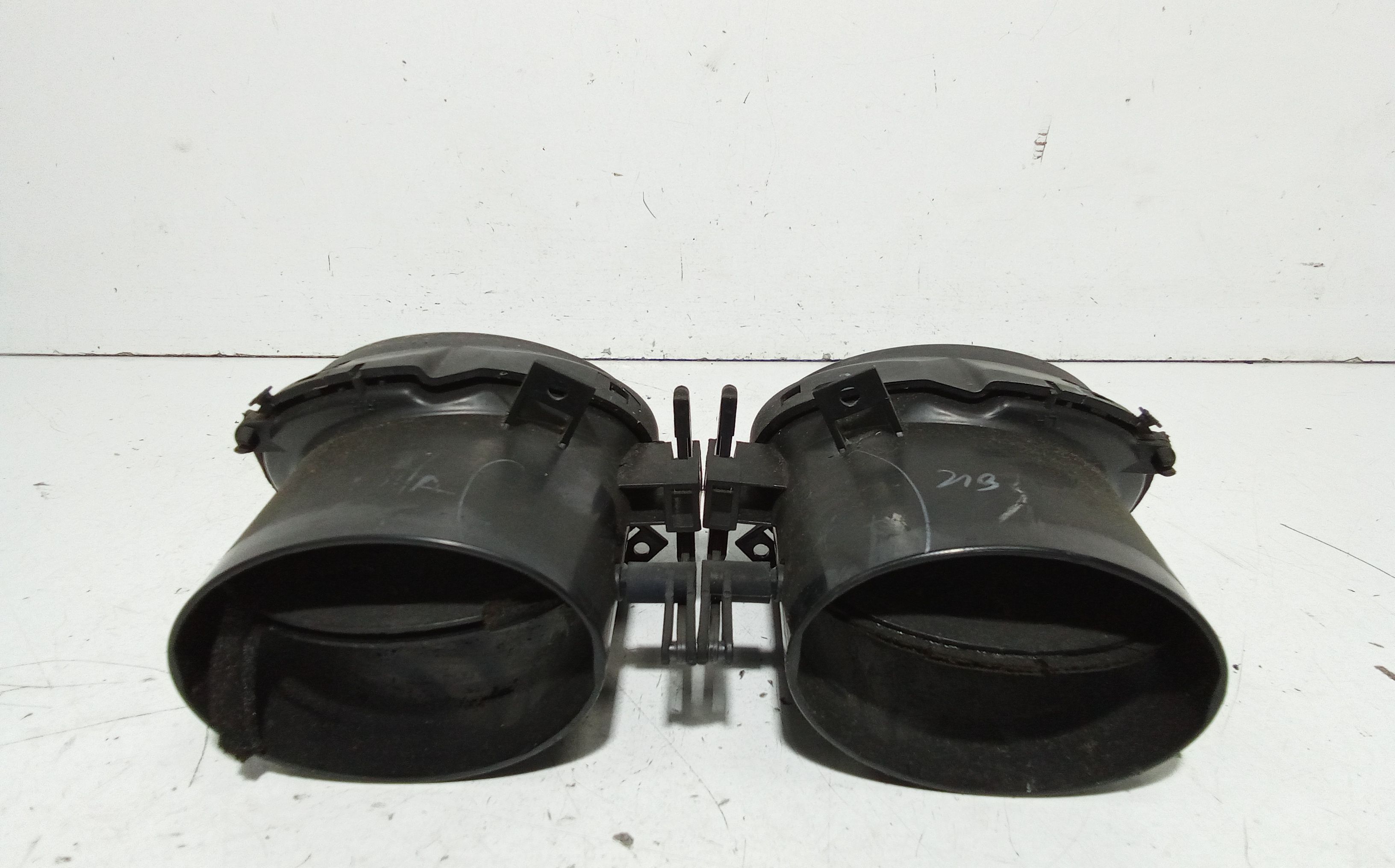 Bocchette Aria Centrale MAHINDRA GOA Serie