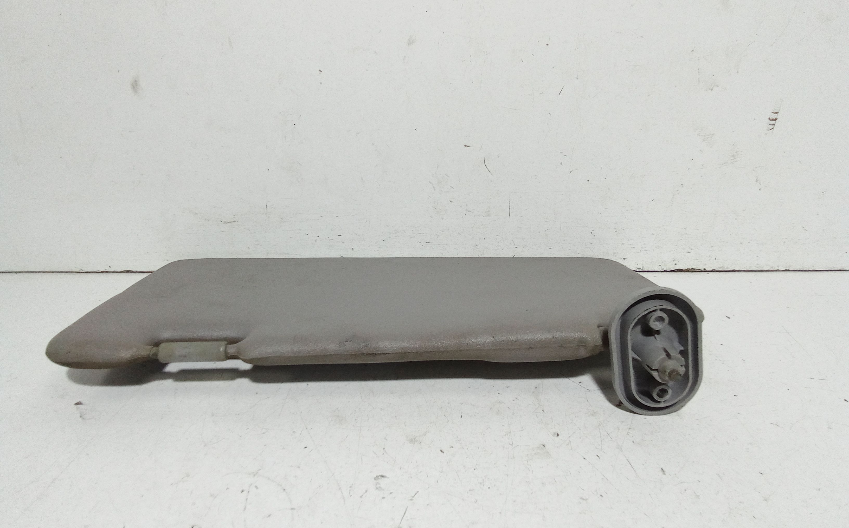 Parasole aletta centrale NISSAN Atleon Serie (97>13)