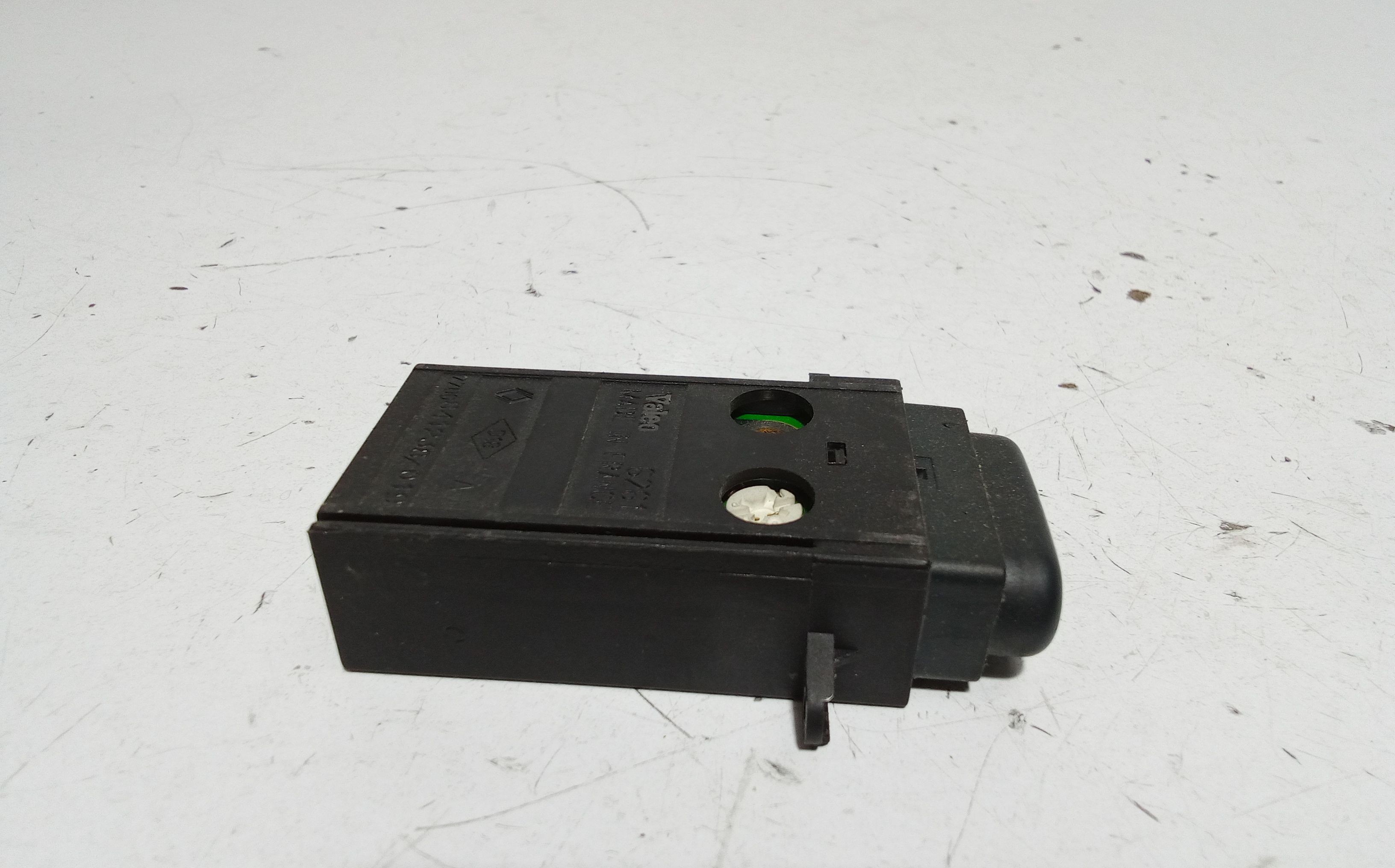 Interruttore bloccaggio vetro RENAULT Megane l Serie (99>02)