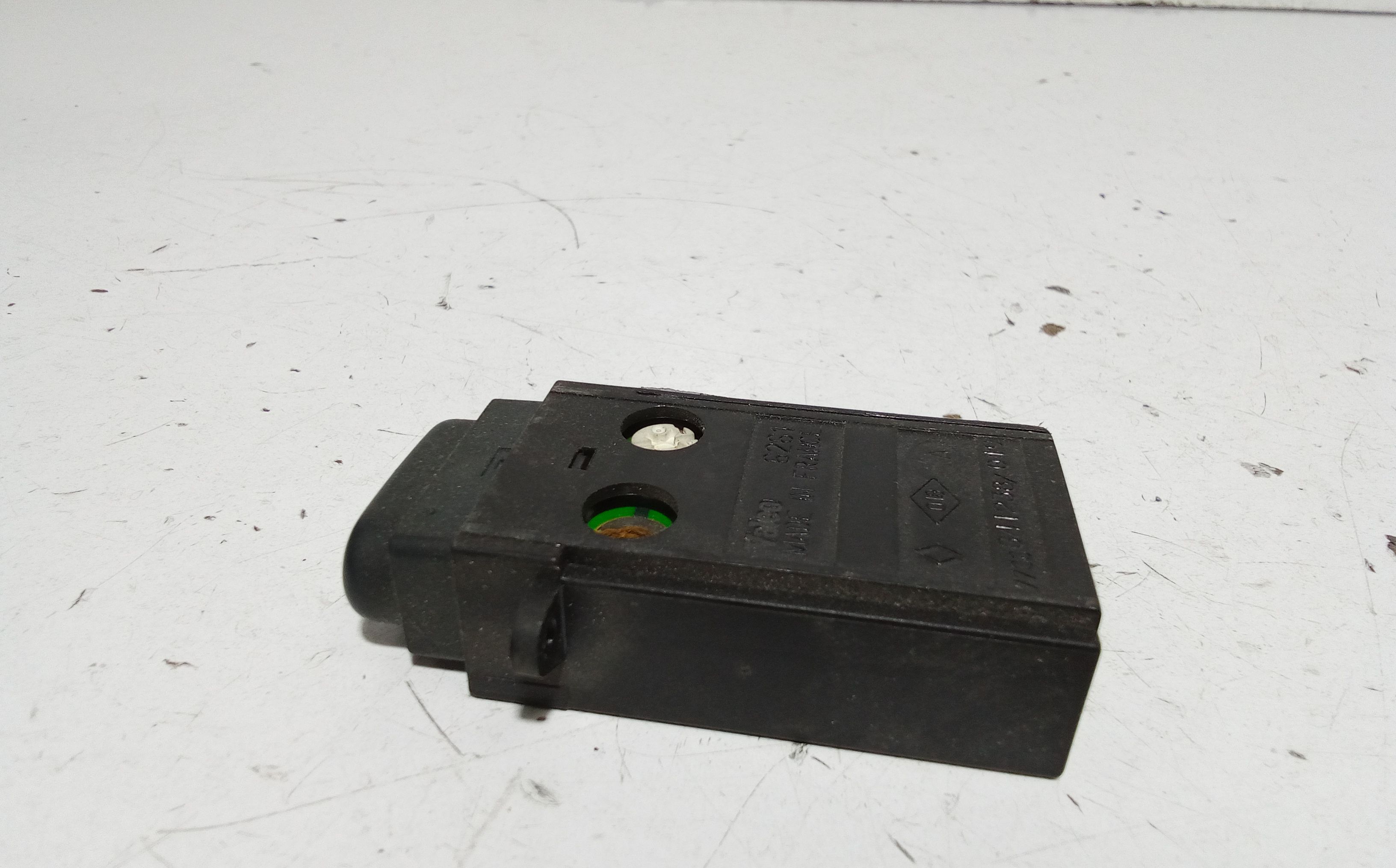 Interruttore bloccaggio vetro RENAULT Megane l Serie (99>02)