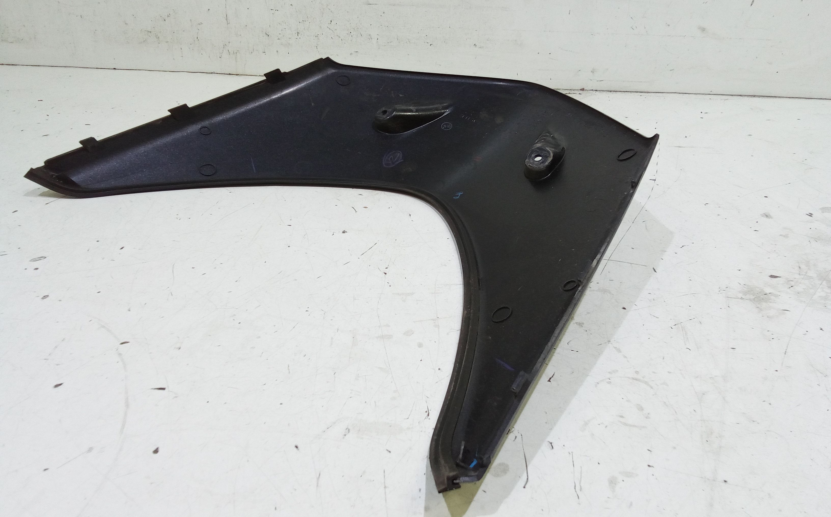 Cornice scudo anteriore Yamaha Majesty 250cc (99>06)