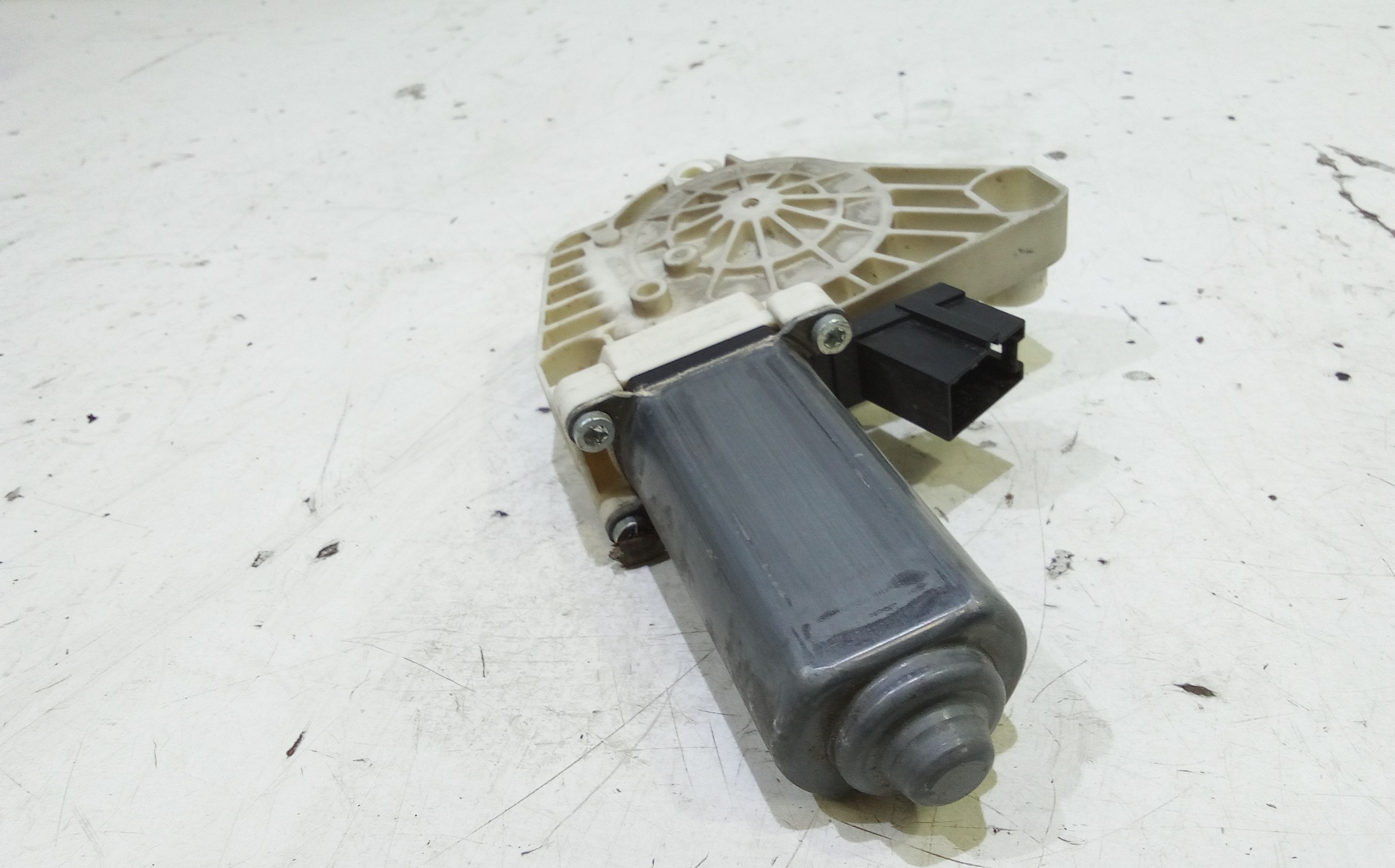 Motorino Alzavetro anteriore Sinistro MERCEDES Classe A W169 3 Serie