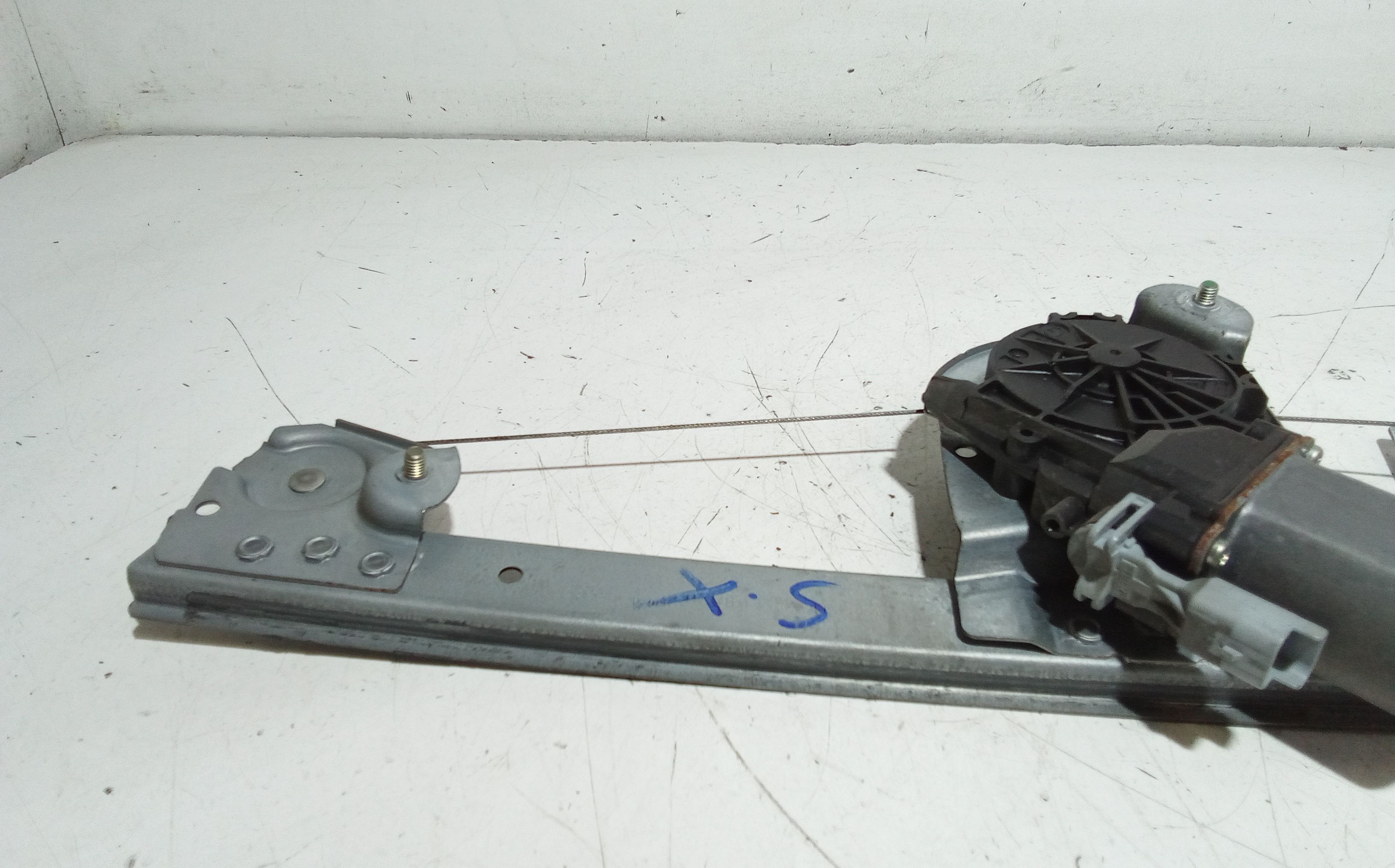 Cremagliera anteriore sinistra Guida PEUGEOT 107 1 Serie