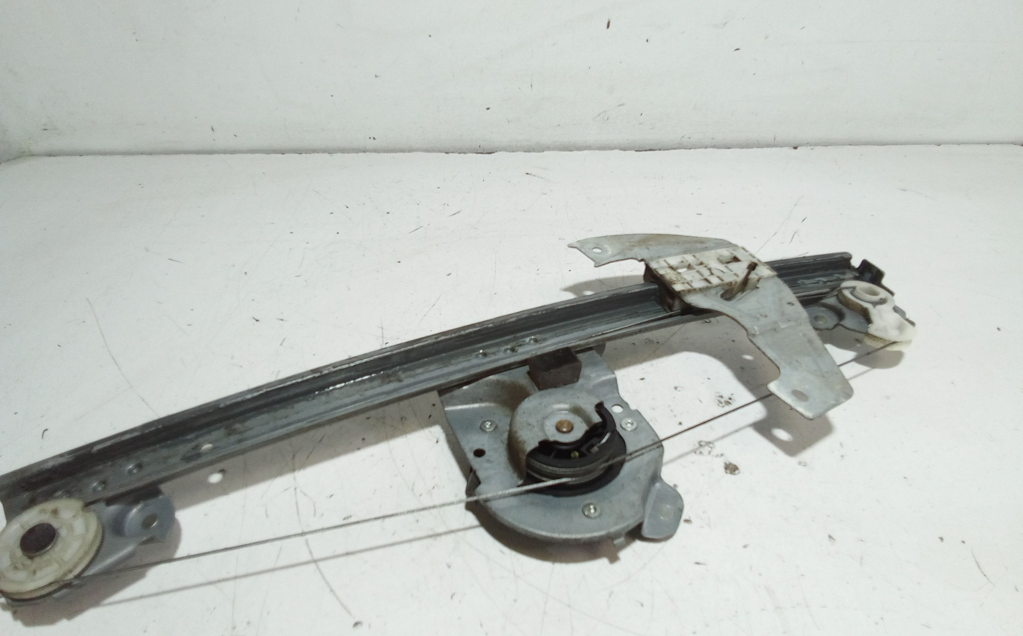 Cremagliera anteriore sinistra Guida PEUGEOT 107 1 Serie