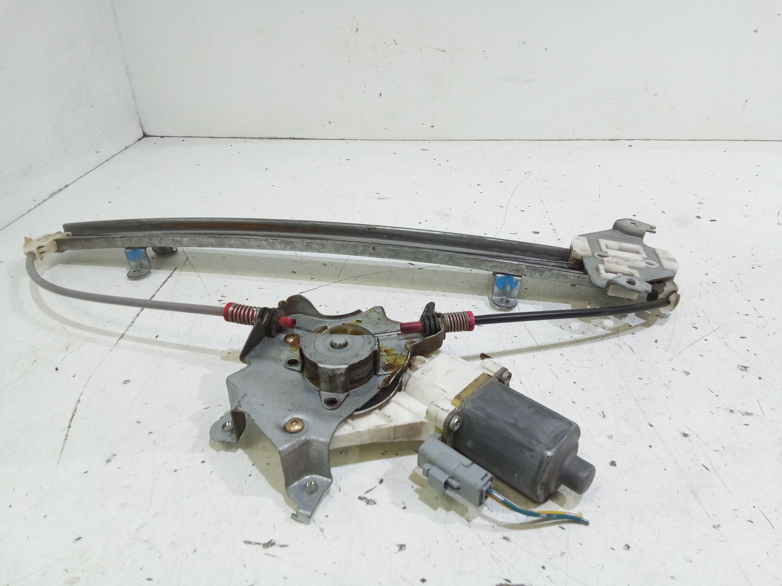 Cremagliera anteriore sinistra Guida NISSAN Micra 4 Serie