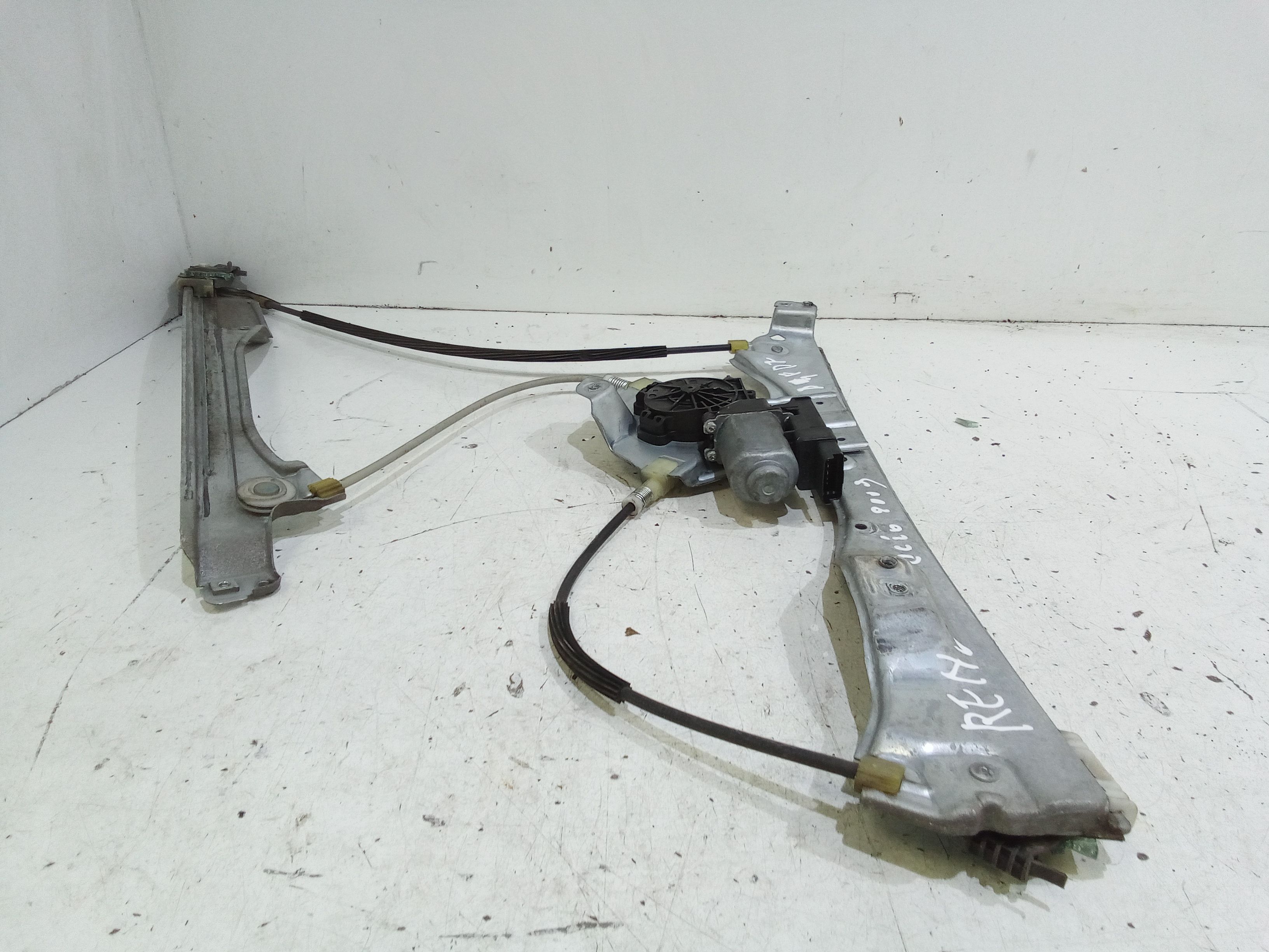 Cremagliera anteriore sinistra Guida RENAULT Clio Serie (08>15)