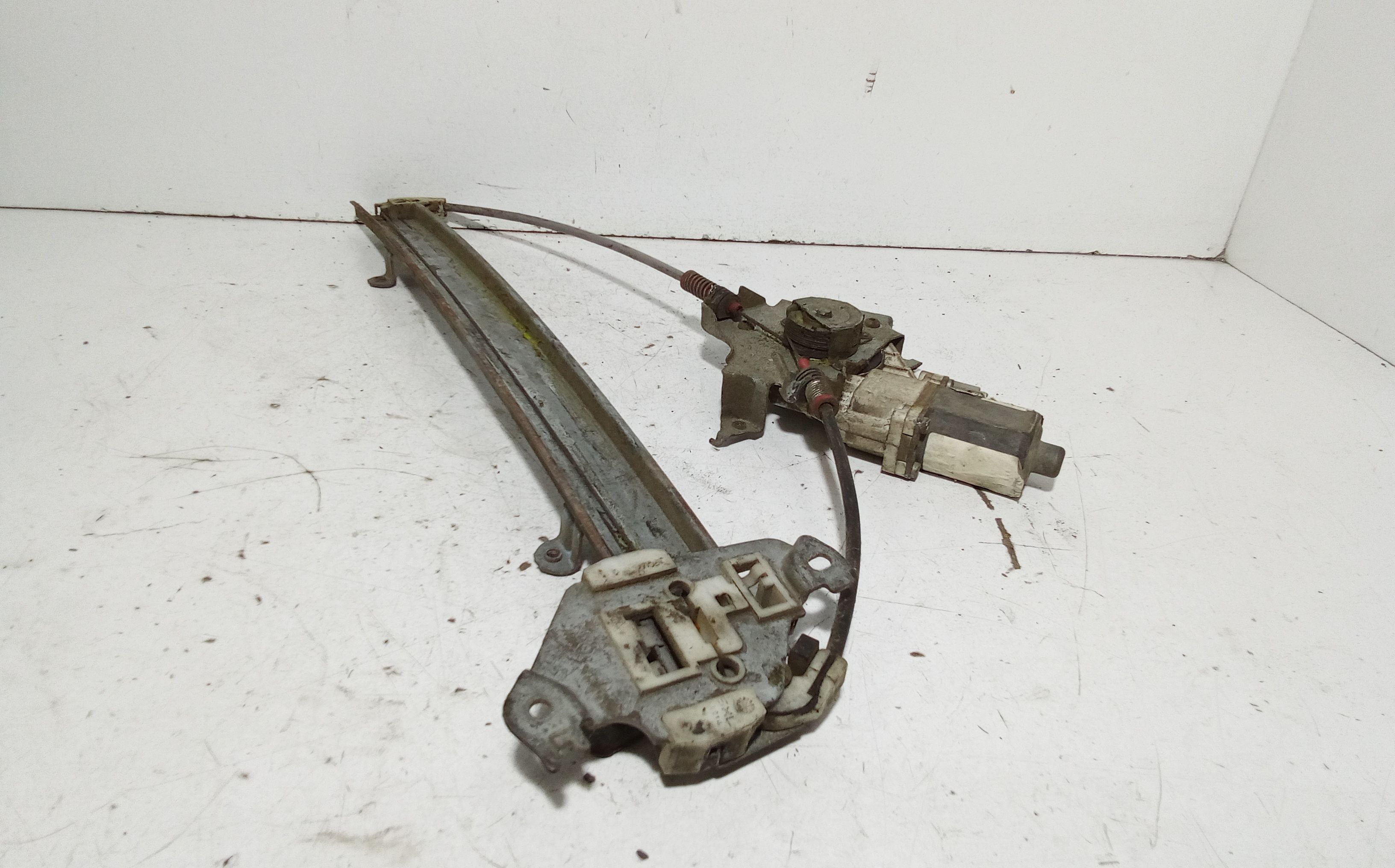 Cremagliera anteriore sinistra Guida NISSAN Micra 4 Serie