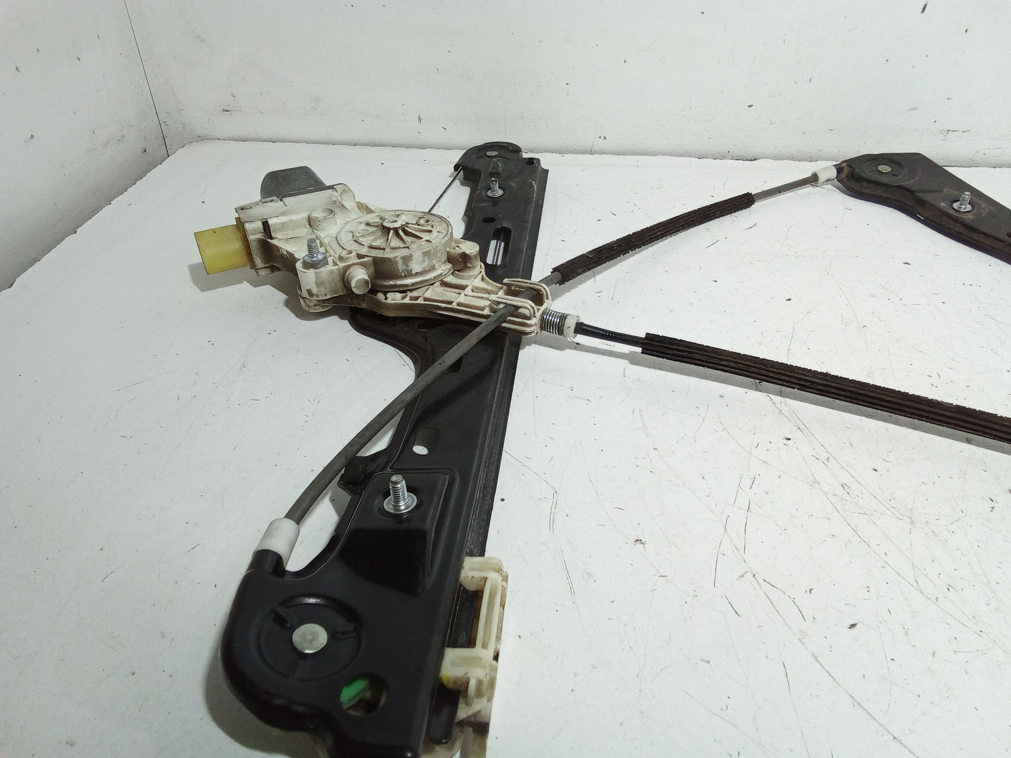 Cremagliera anteriore sinistra Guida BMW Serie 1 Serie (E87) (04>07)