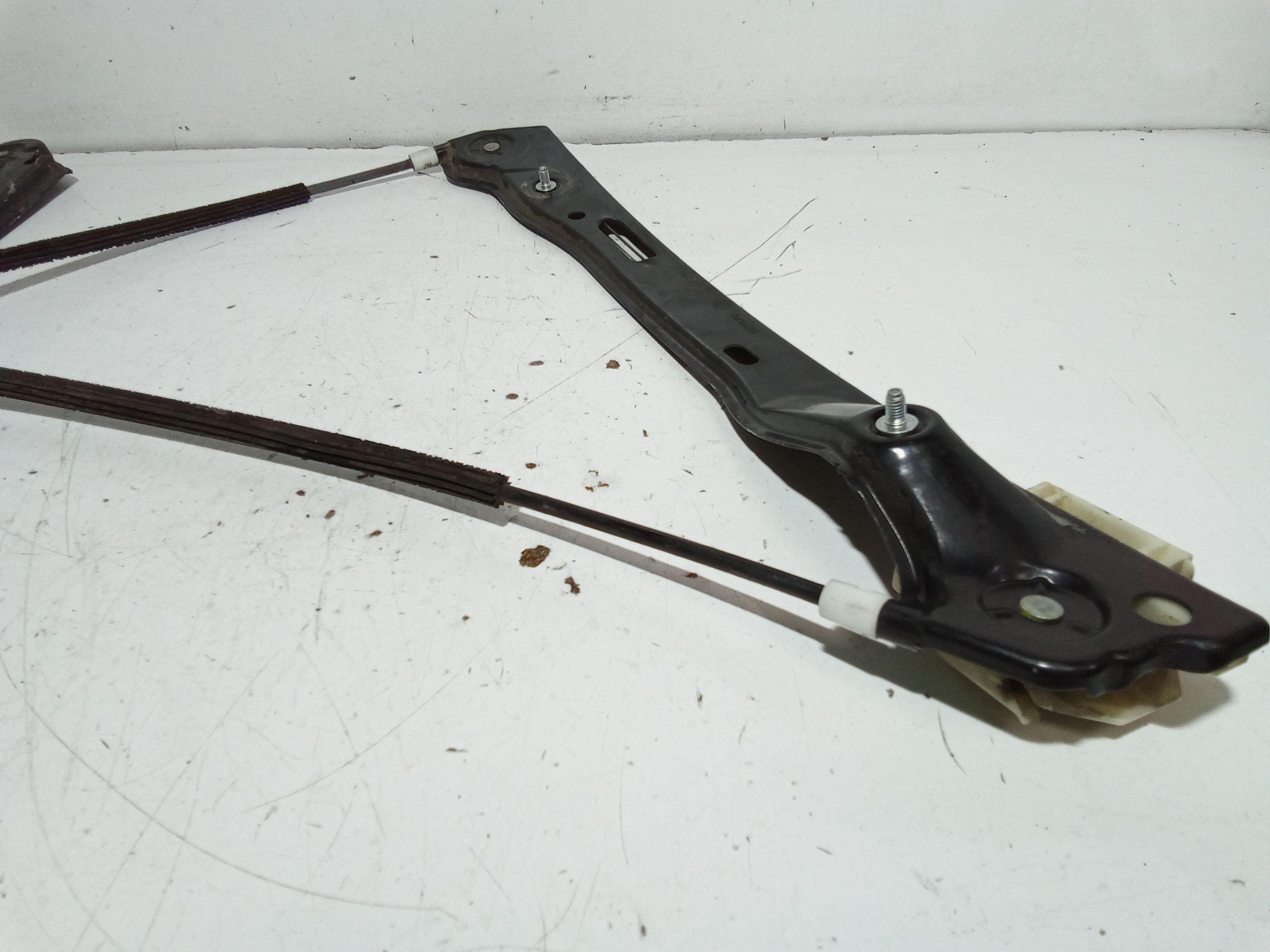 Cremagliera anteriore sinistra Guida BMW Serie 1 Serie (E87) (04>07)