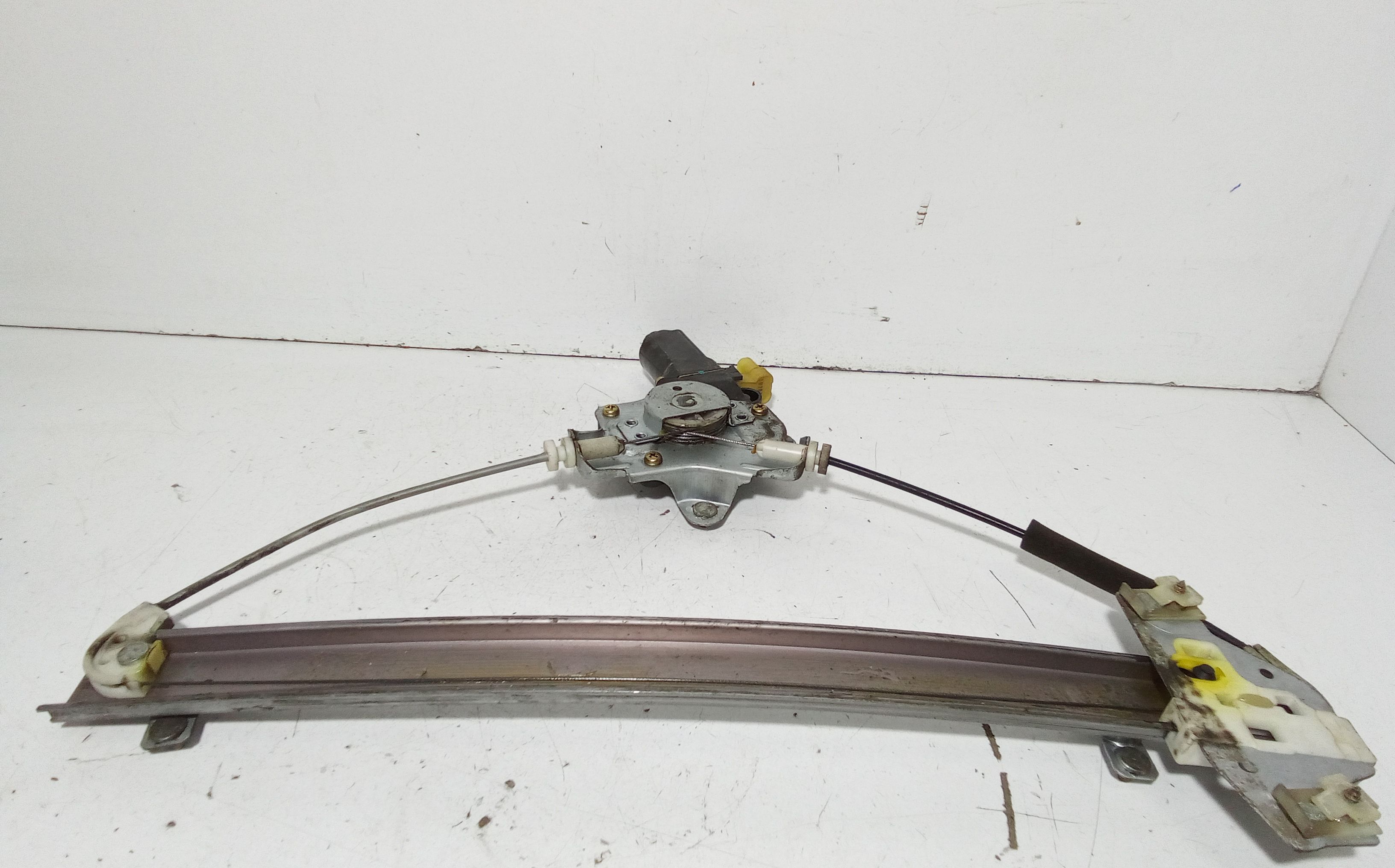 Cremagliera anteriore sinistra Guida HYUNDAI Getz 1 Serie