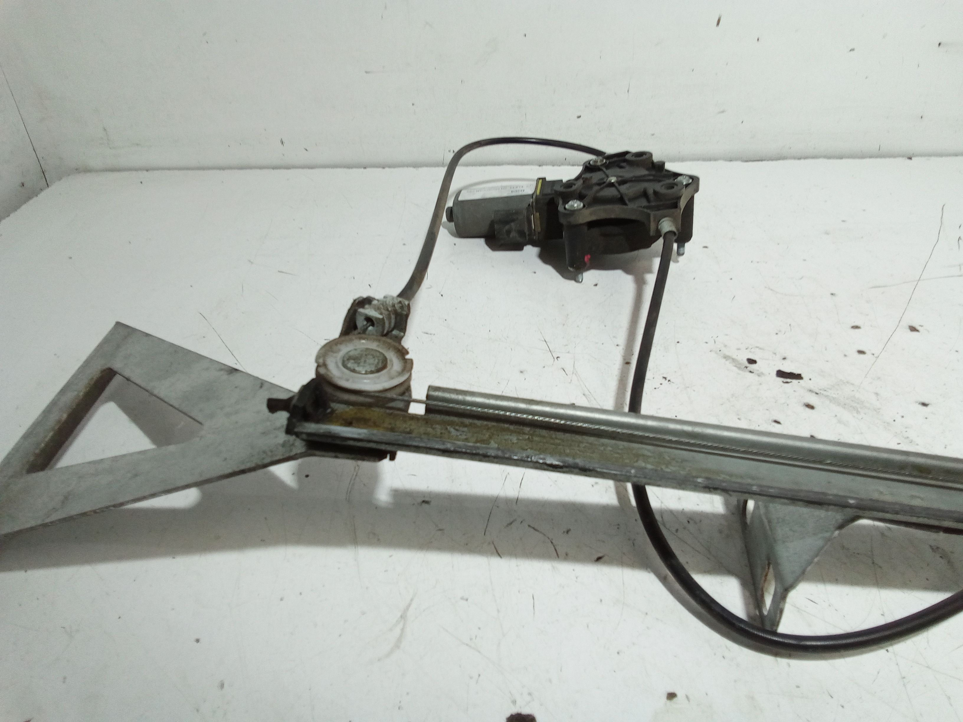 Cremagliera anteriore sinistra Guida MICROCAR DUE Serie P85 (18>)