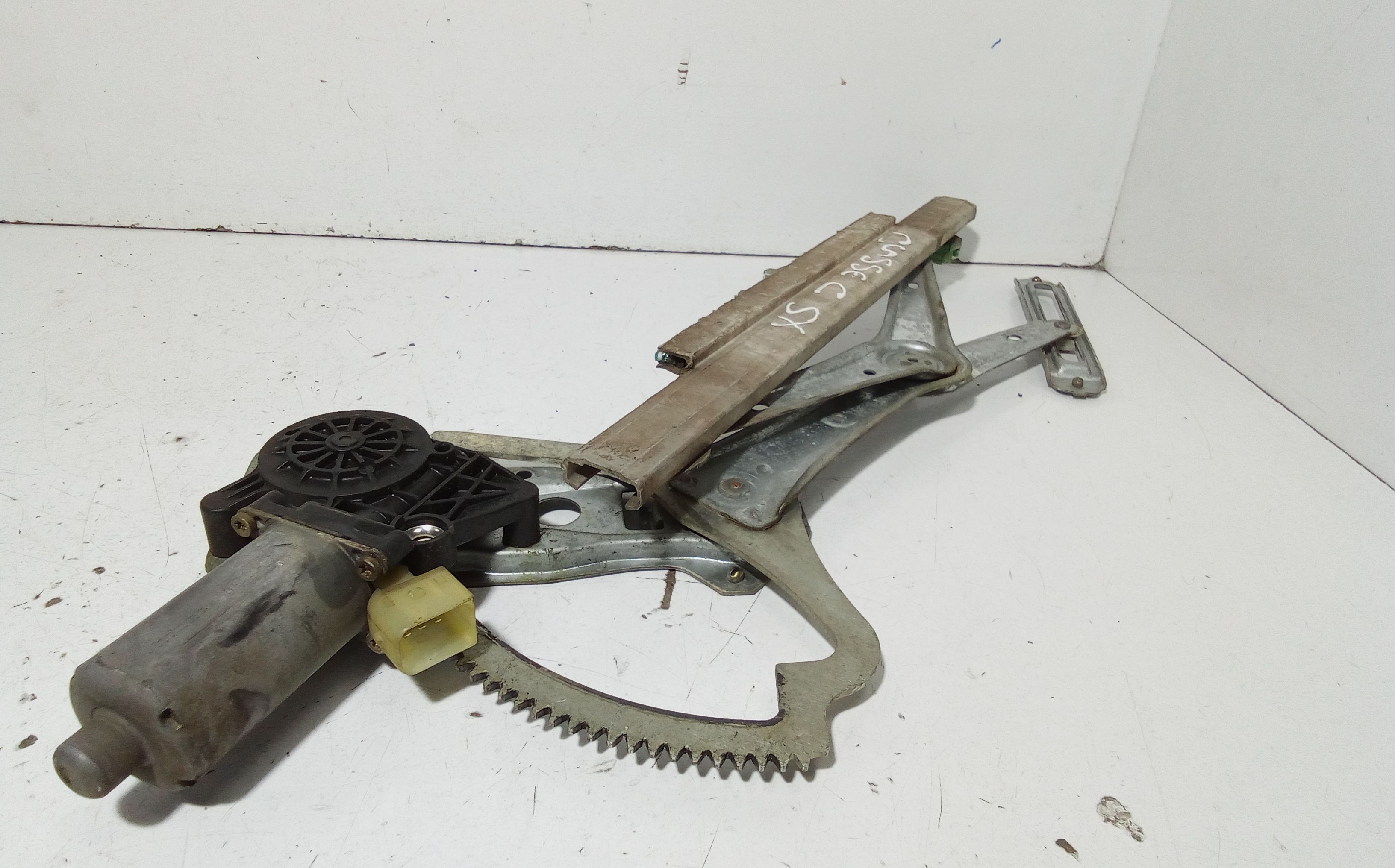 Cremagliera anteriore sinistra Guida MERCEDES Classe C Berlina W202 2 Serie