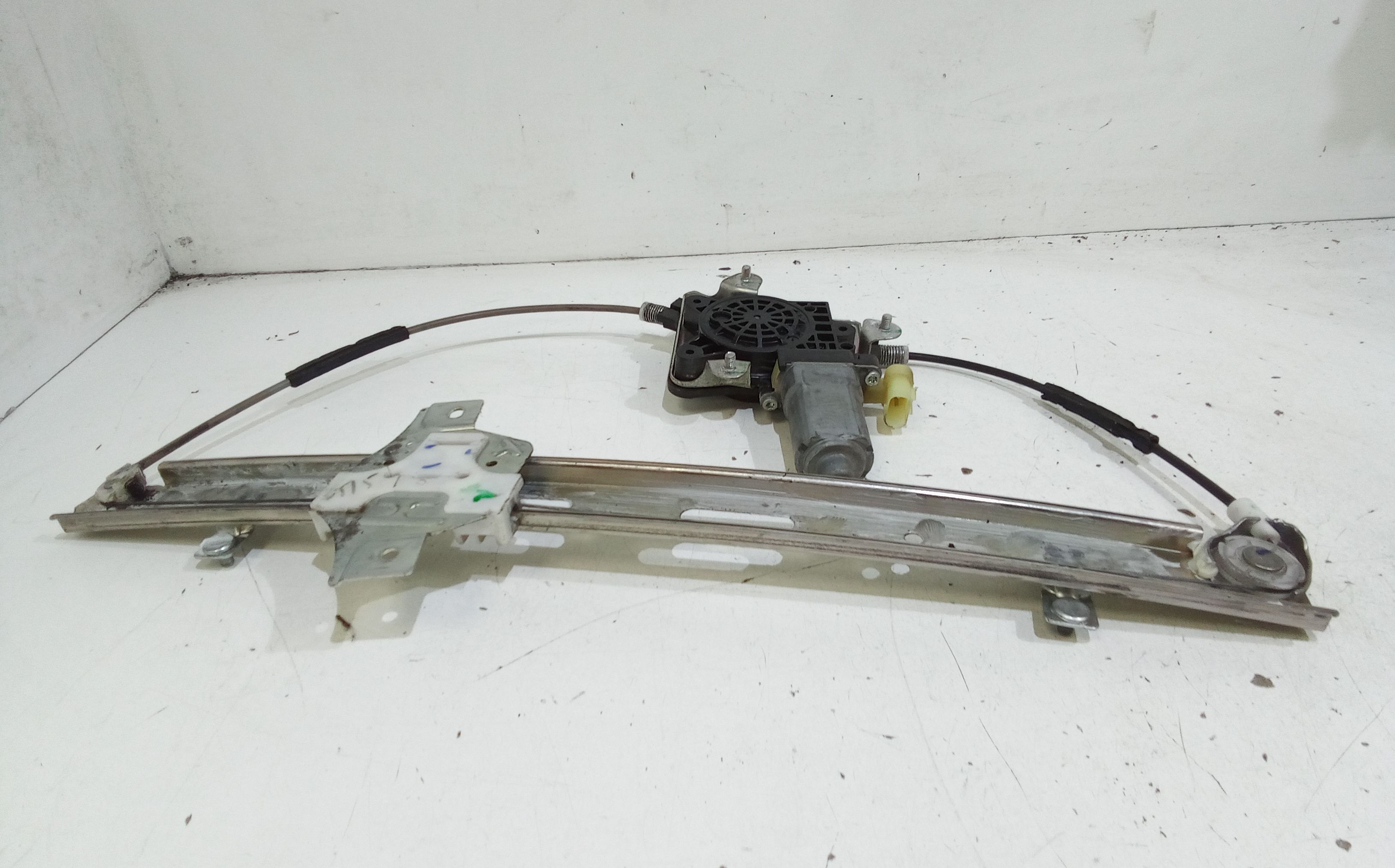 Cremagliera anteriore sinistra Guida HYUNDAI i10 1 Serie