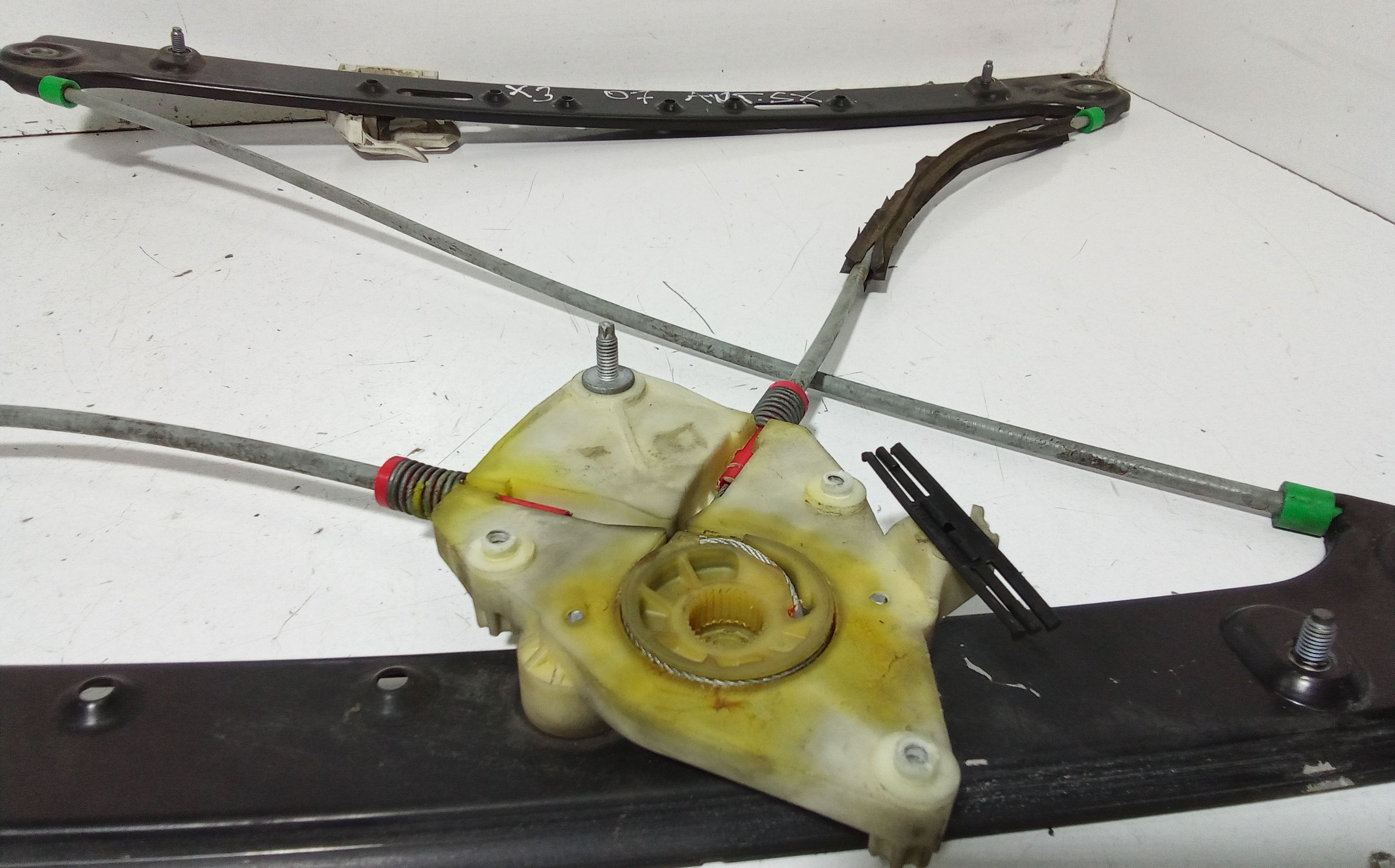 Cremagliera anteriore sinistra Guida BMW X3 1 Serie