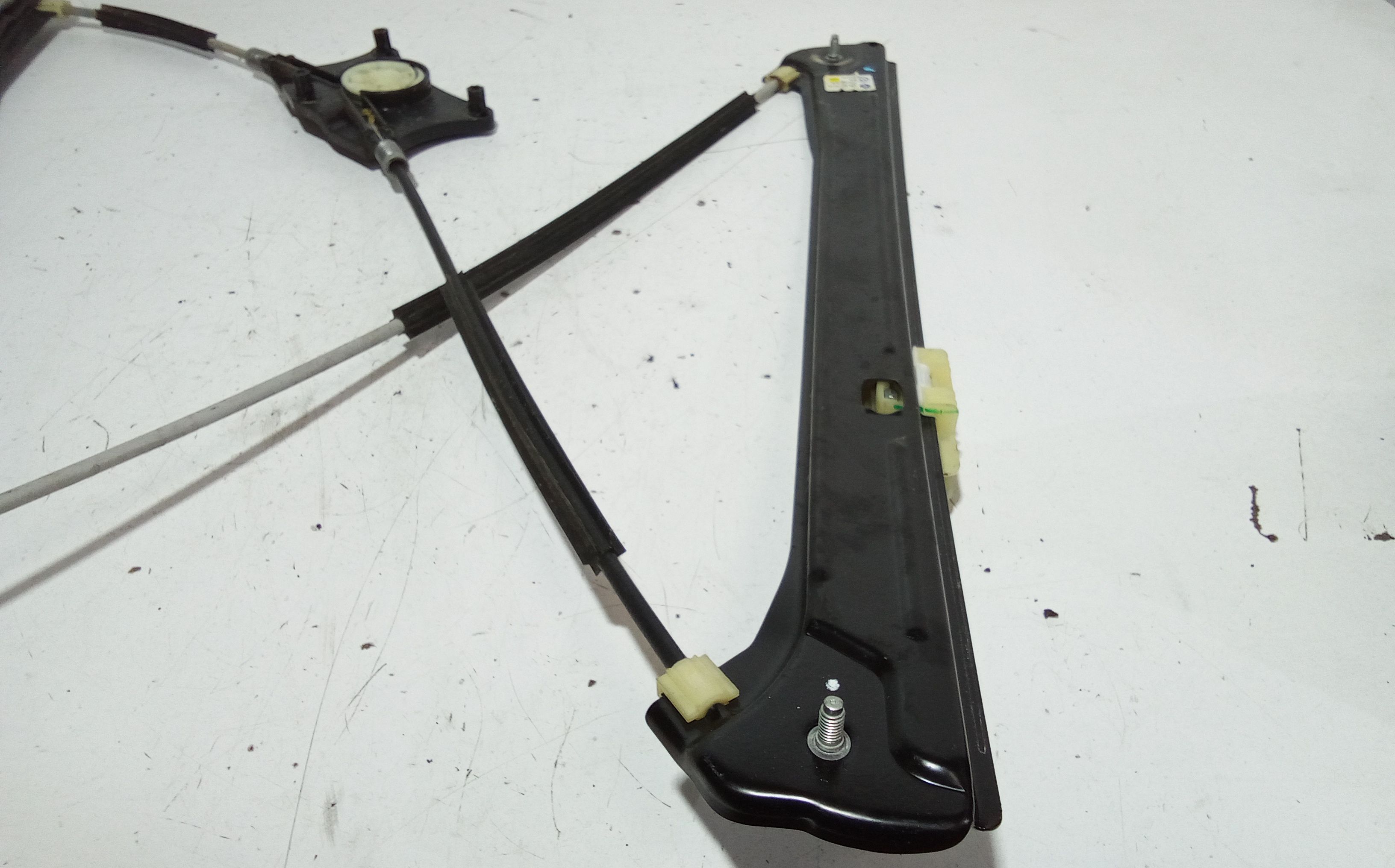 Cremagliera anteriore sinistra Guida VOLKSWAGEN Tiguan Serie