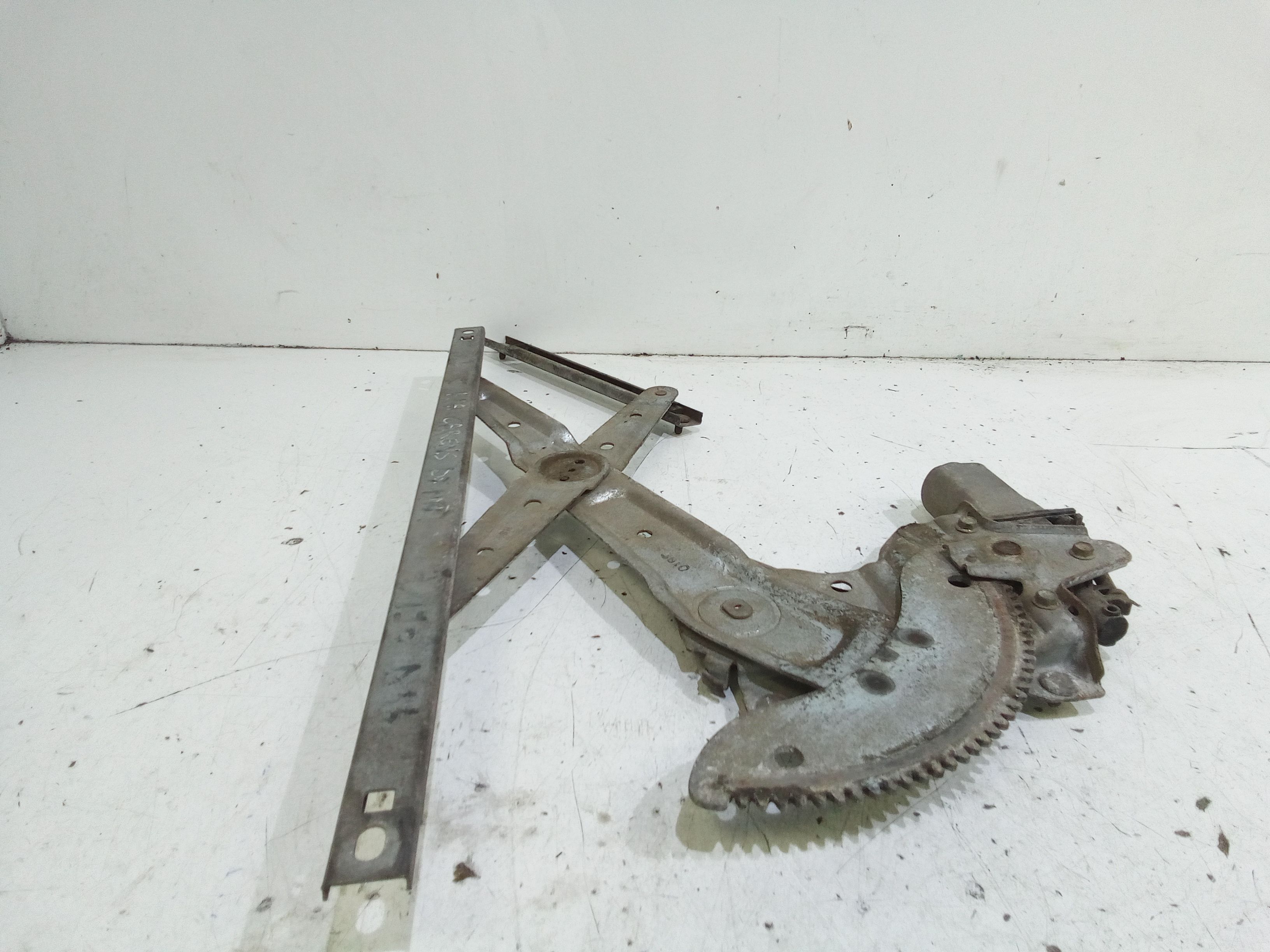 Cremagliera anteriore destra passeggero KIA Carens 1 Serie