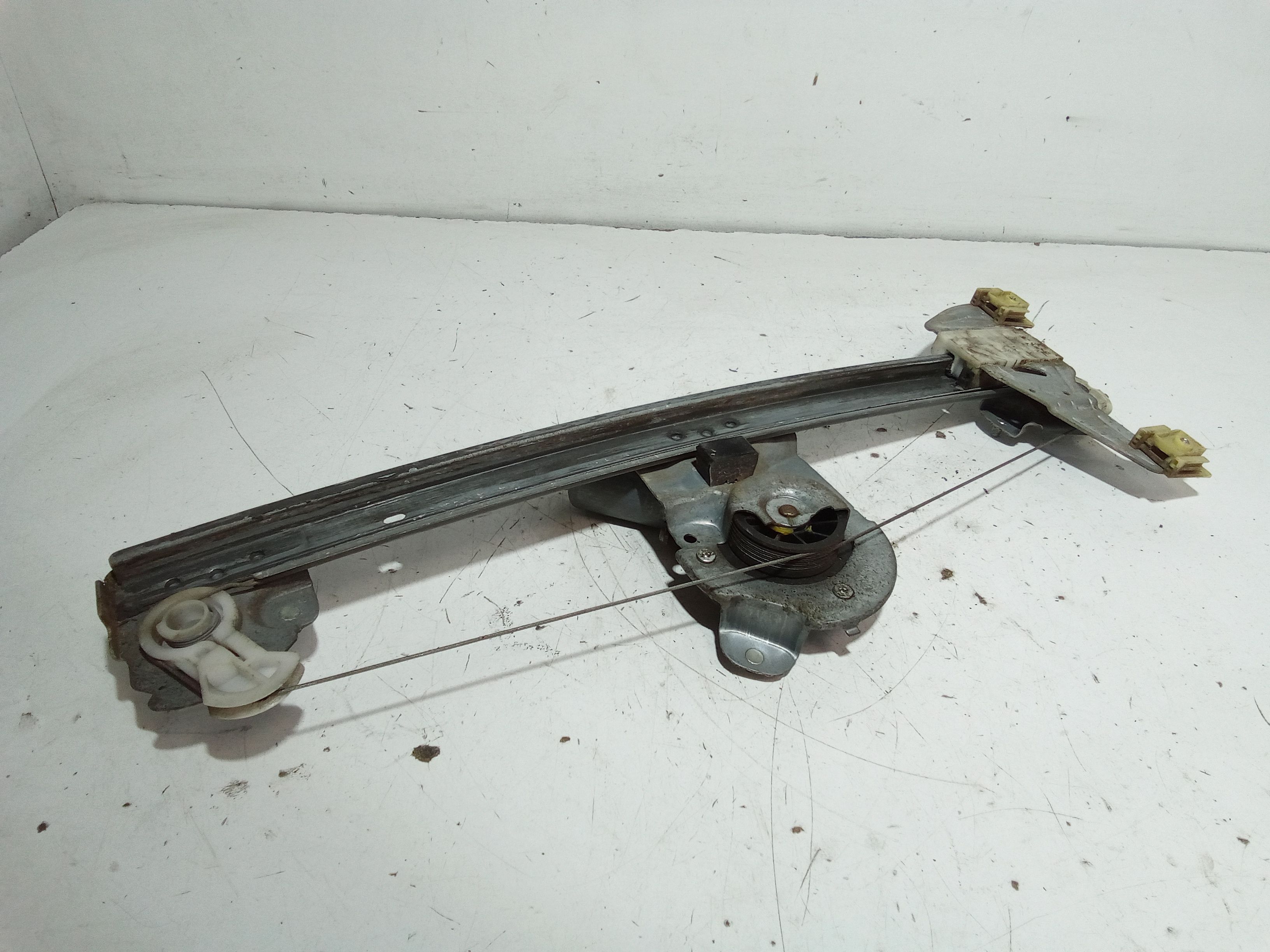 Cremagliera anteriore destra passeggero PEUGEOT 107 1 Serie