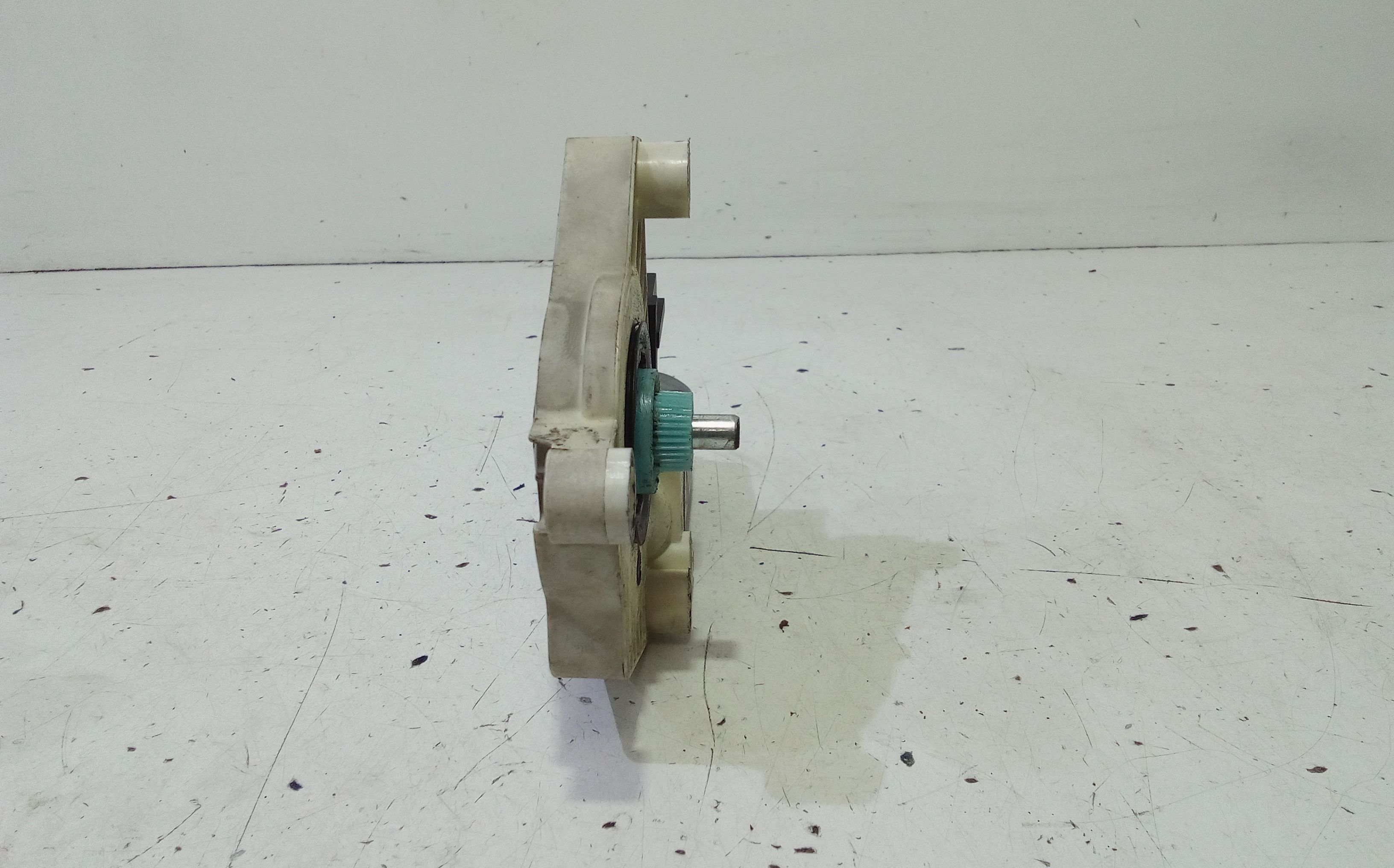 Motorino Alzavetro anteriore destra MERCEDES Classe B W245 1 Serie