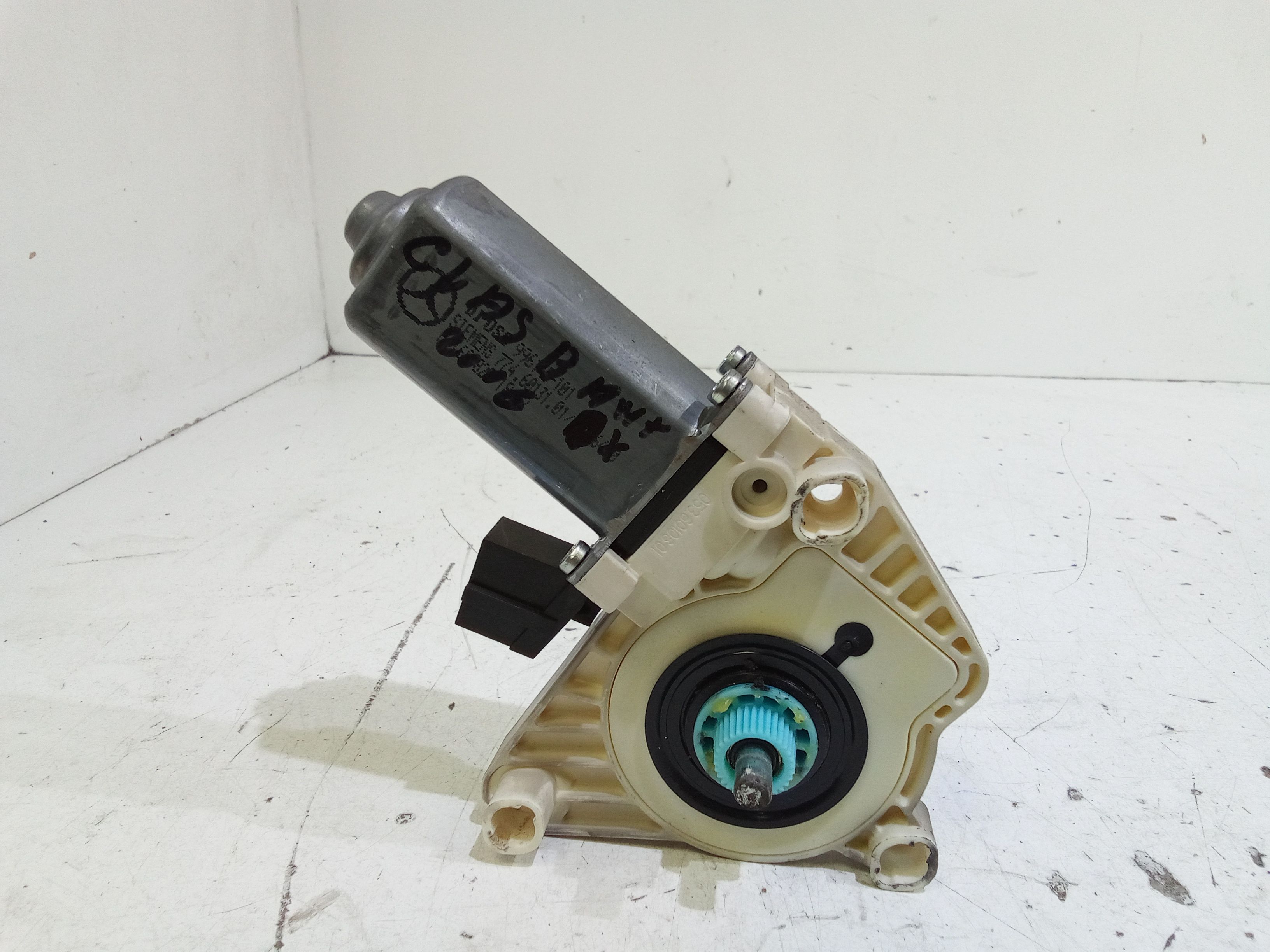 Motorino Alzavetro anteriore destra MERCEDES Classe B W245 1 Serie