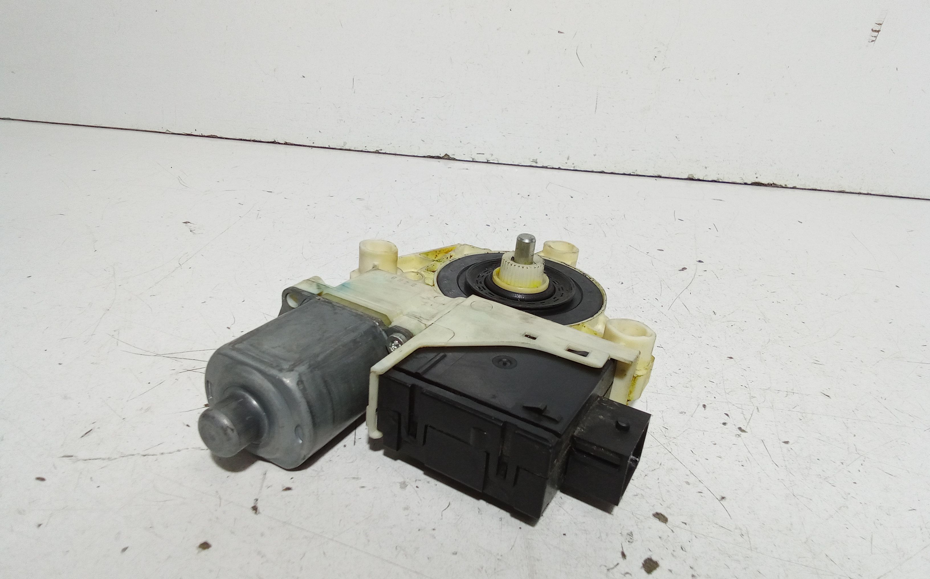 Motorino Alzavetro anteriore destra FIAT 500 X Serie (15>)