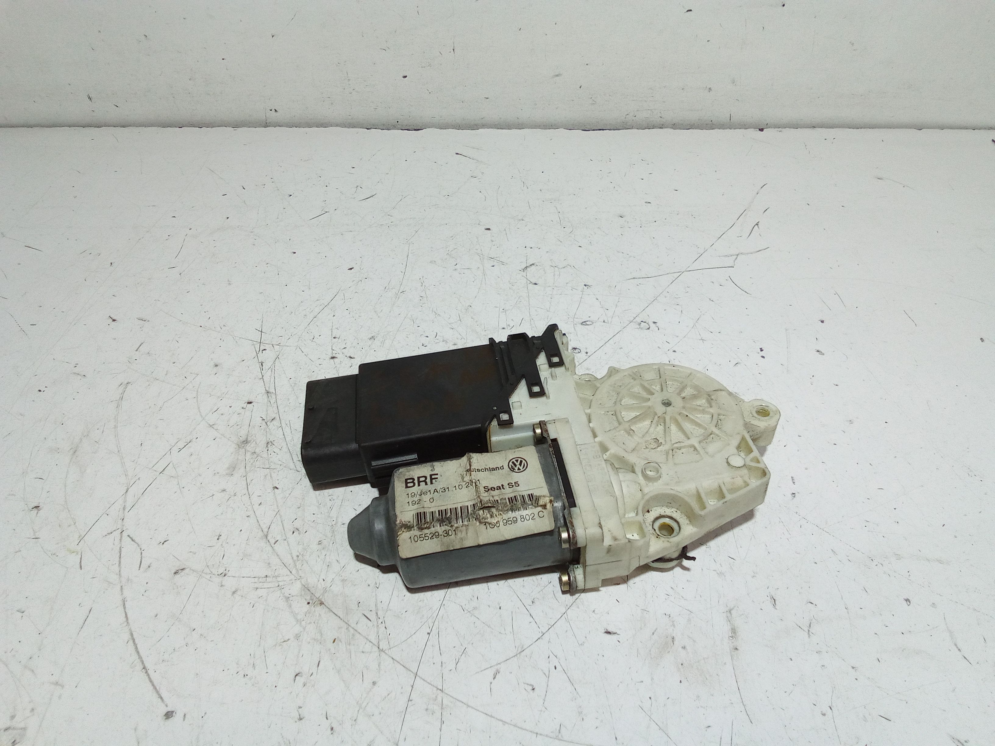 Motorino Alzavetro anteriore destra SEAT Leon 1 Serie