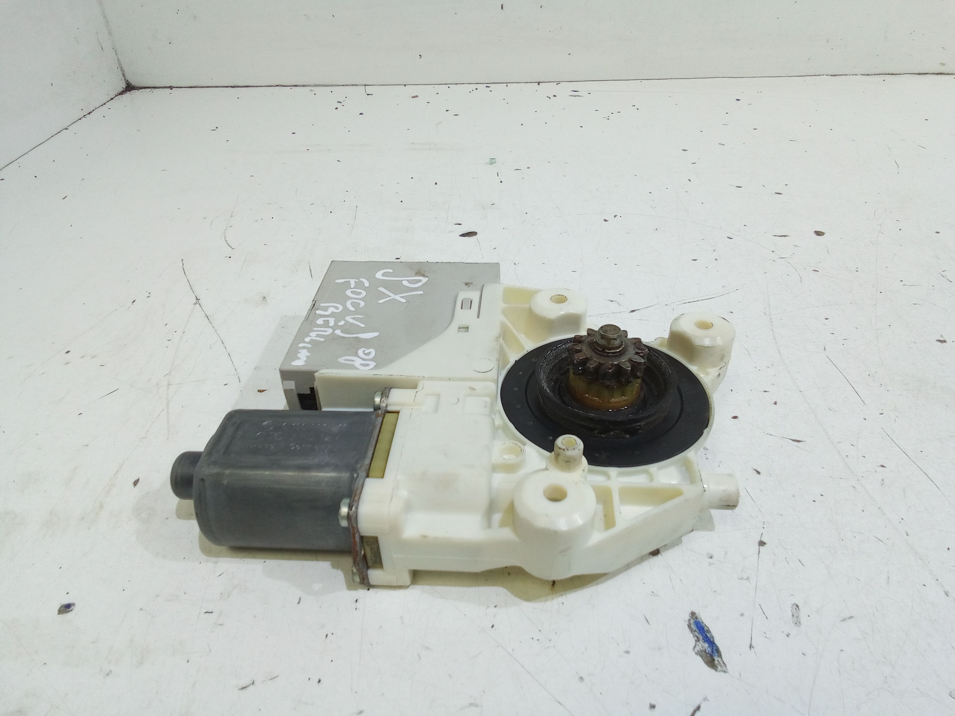 Motorino Alzavetro anteriore destra FORD Focus Berlina 3 Serie