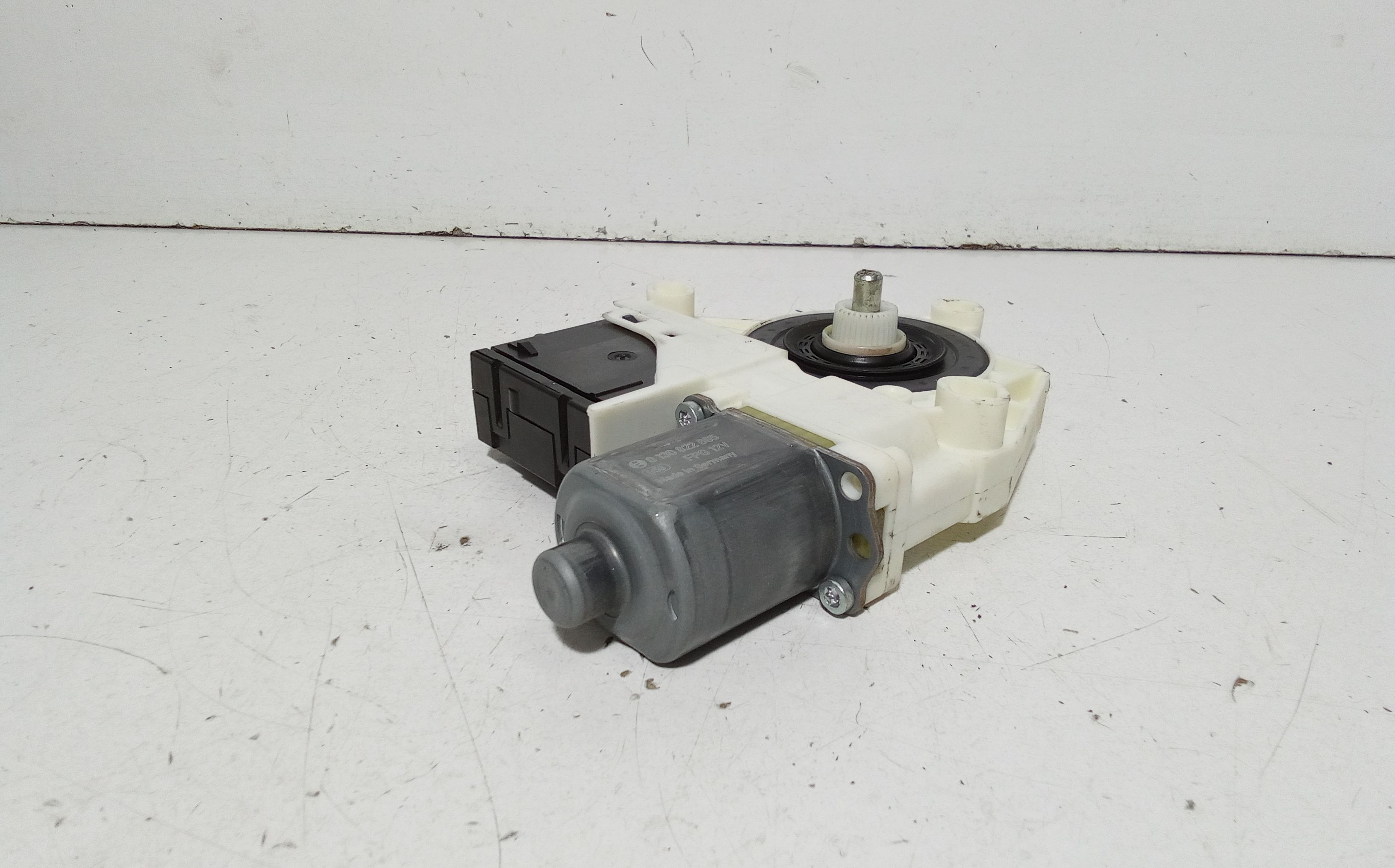 Motorino Alzavetro anteriore destra FIAT 500 X Serie (15>)