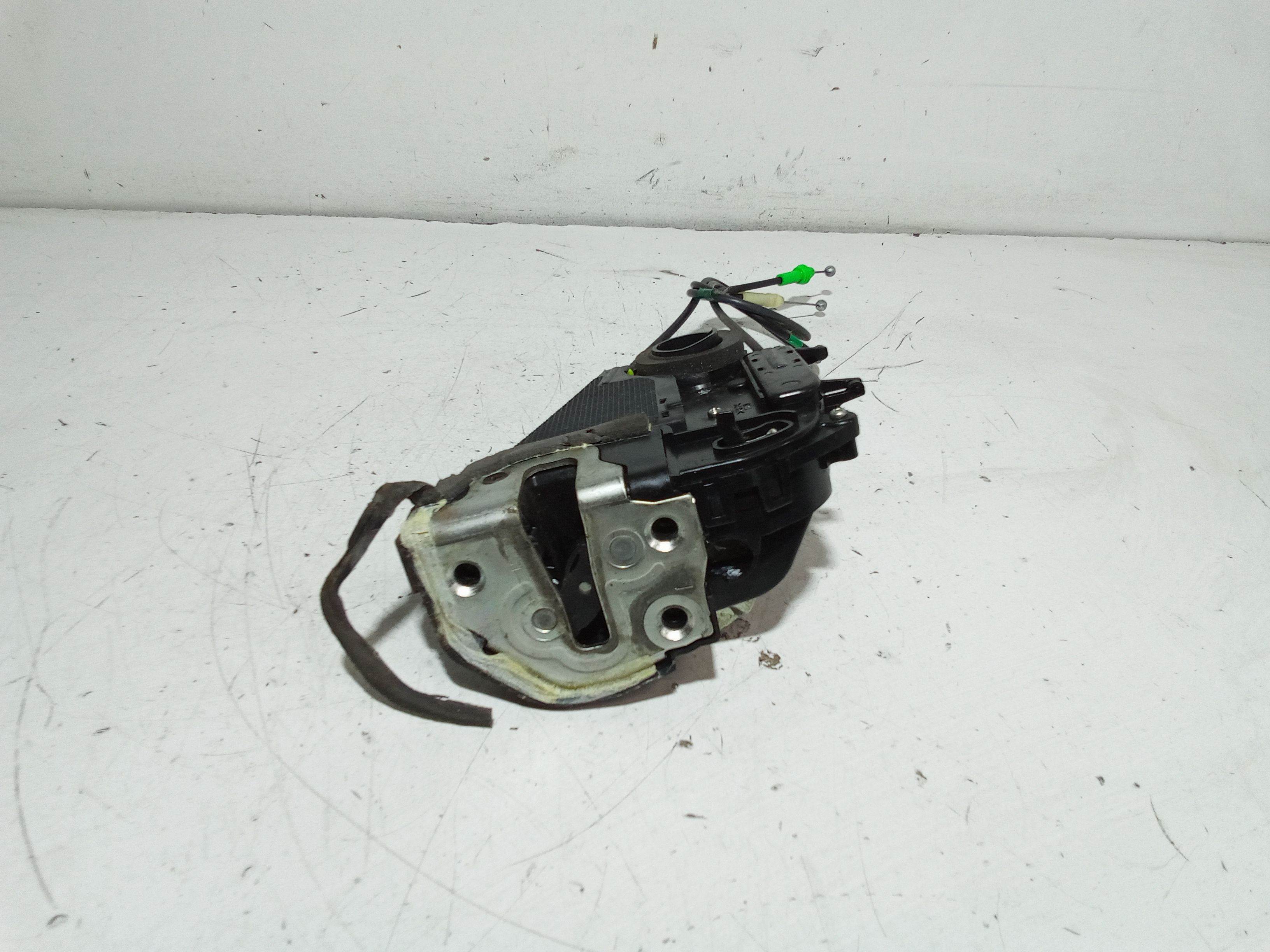 Serratura Posteriore Sinistra TOYOTA Yaris Serie (05>08)