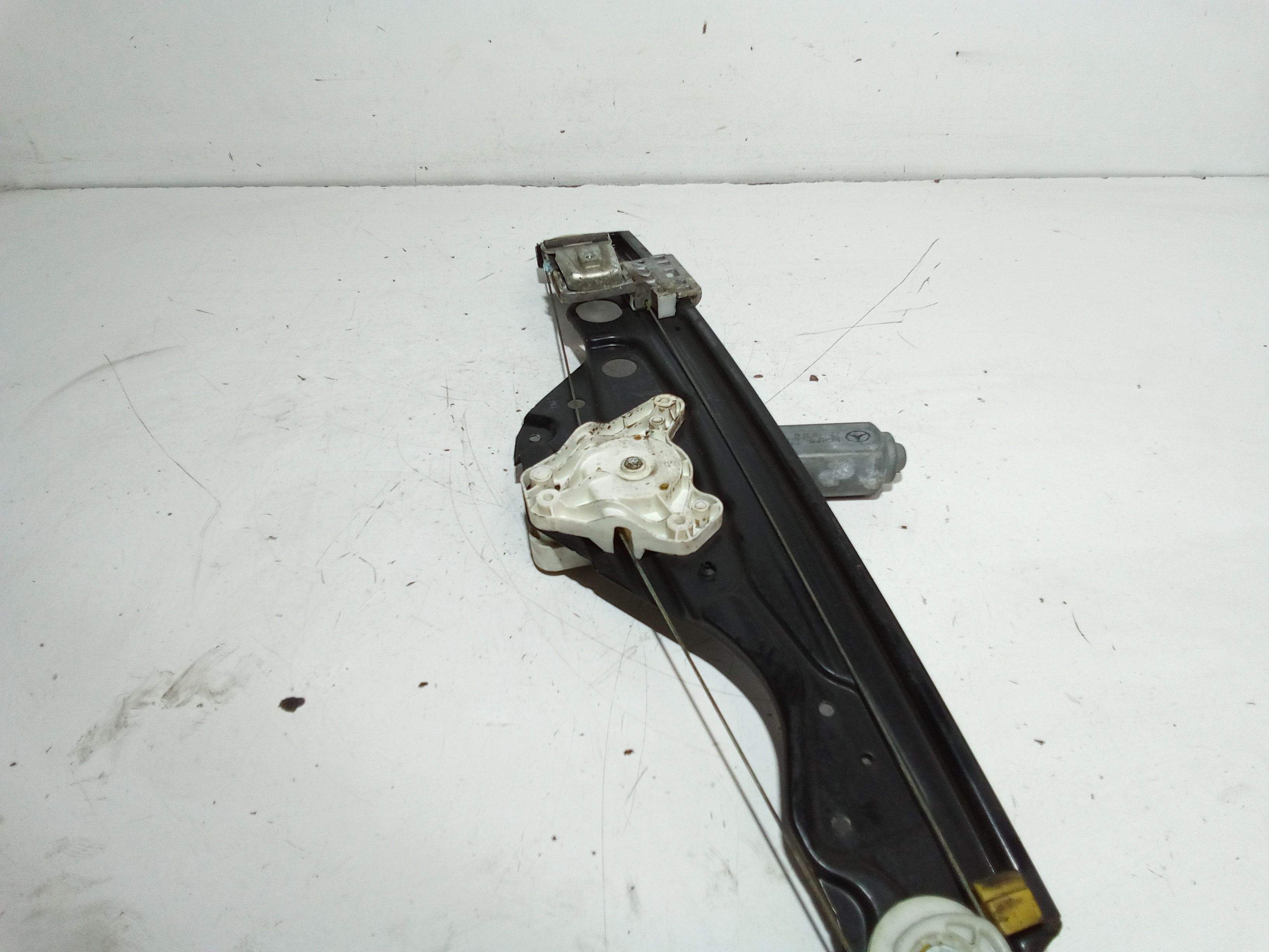 Cremagliera posteriore sinistra guida MERCEDES Classe E Berlina W211 (02>07)