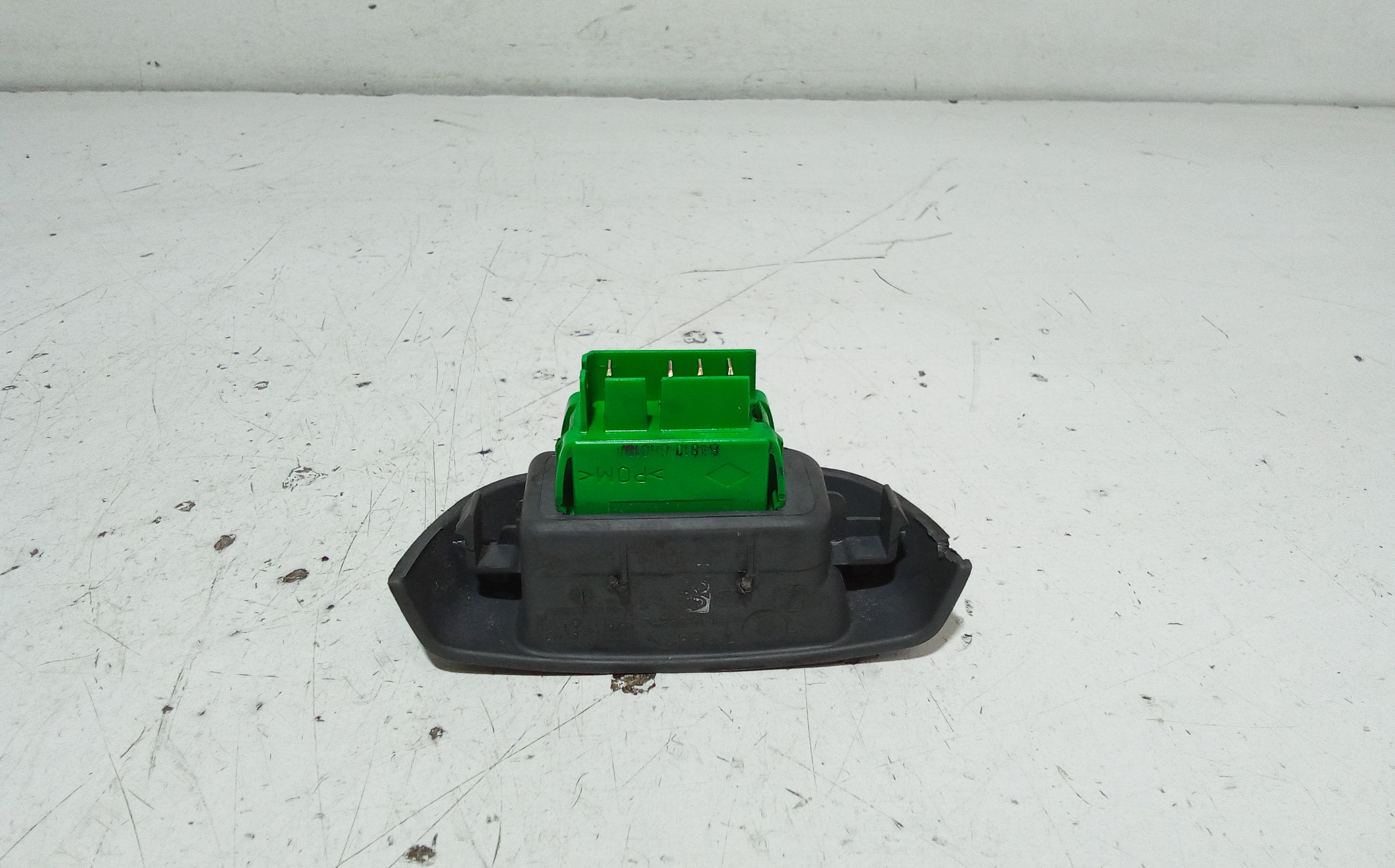 Pulsantiera anteriore sinistra Guida PEUGEOT 107 1 Serie