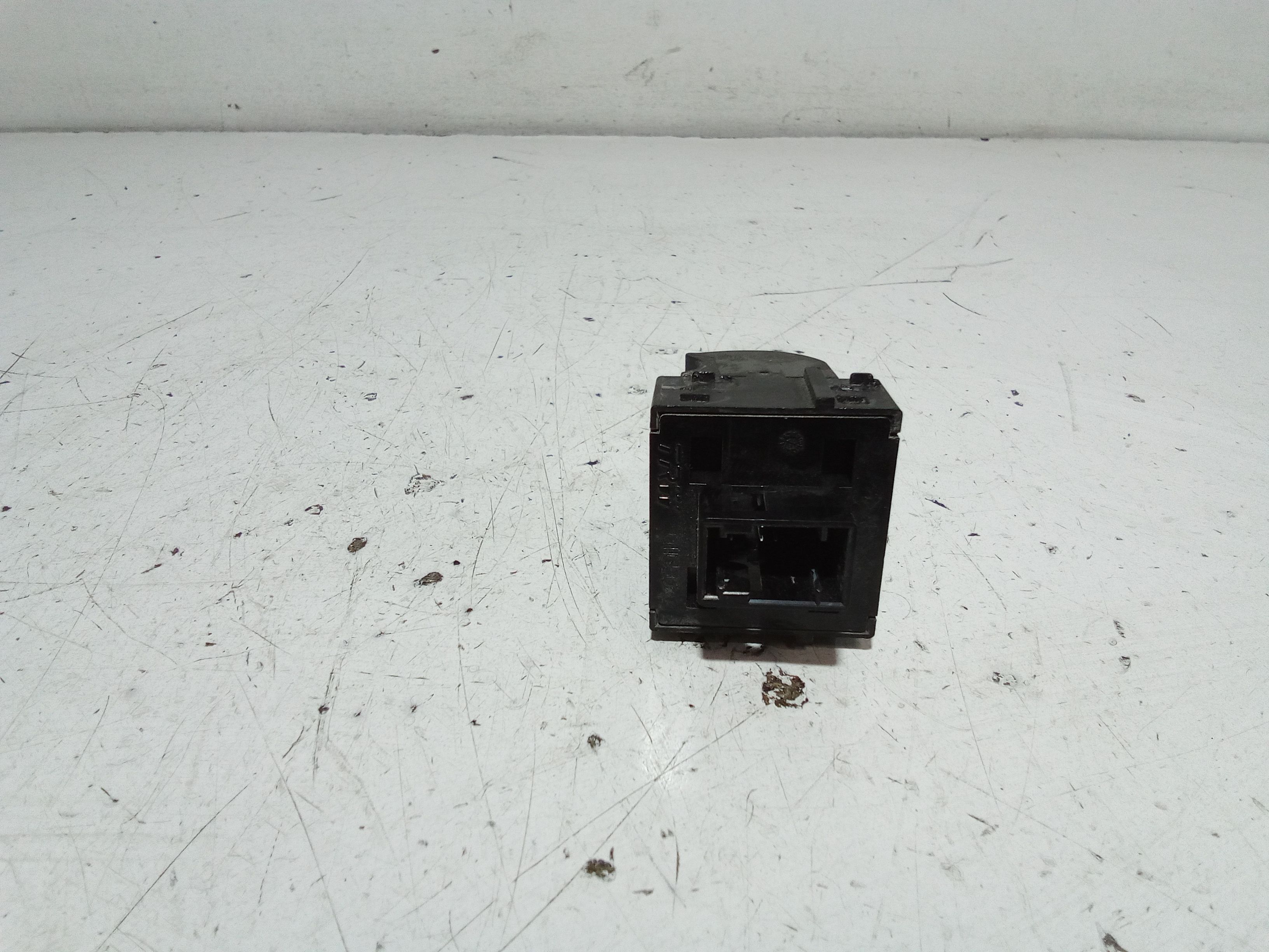 Pulsantiera anteriore sinistra Guida FIAT Punto EVO