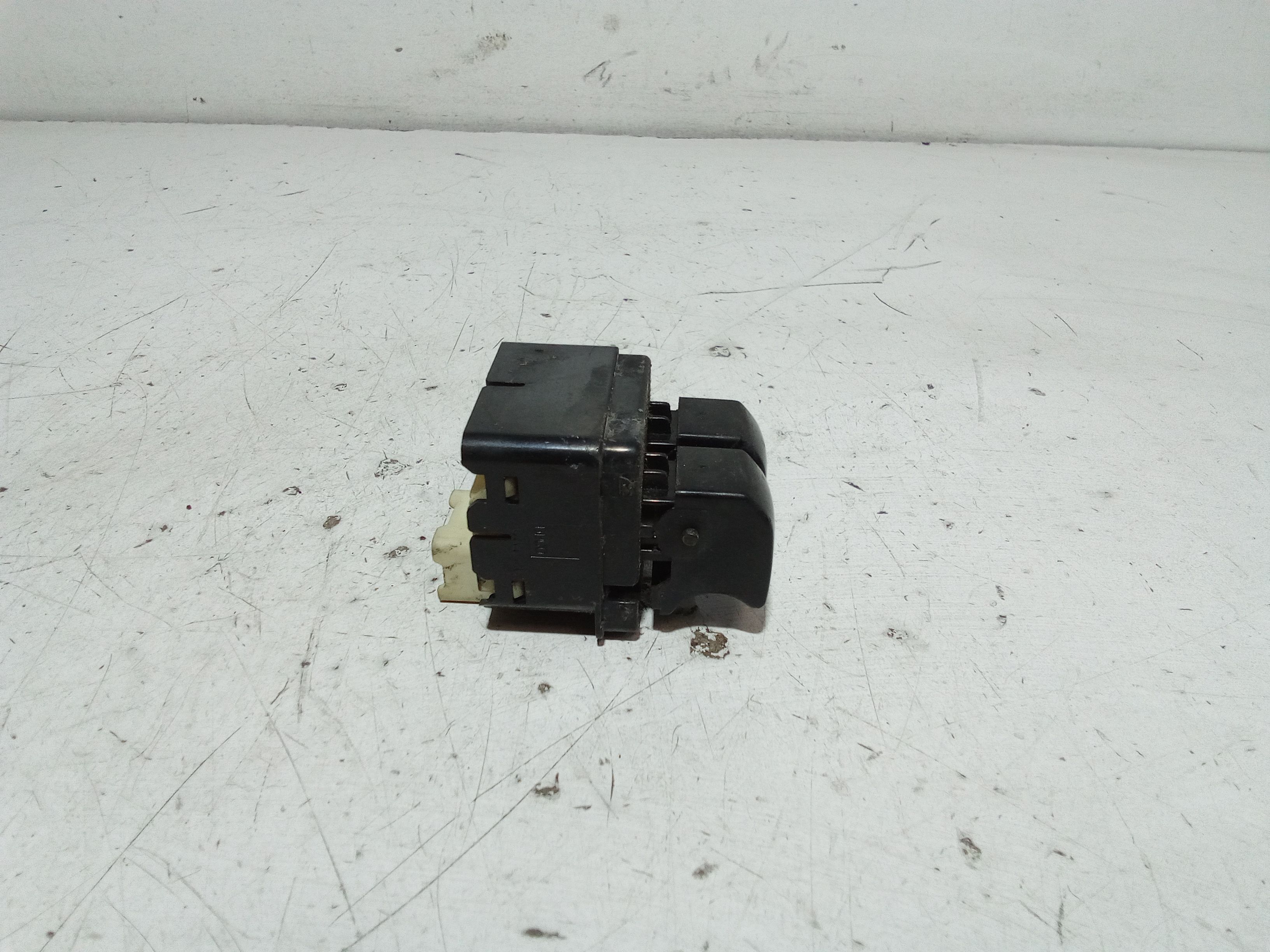 Pulsantiera anteriore sinistra Guida CHEVROLET Matiz 3 Serie