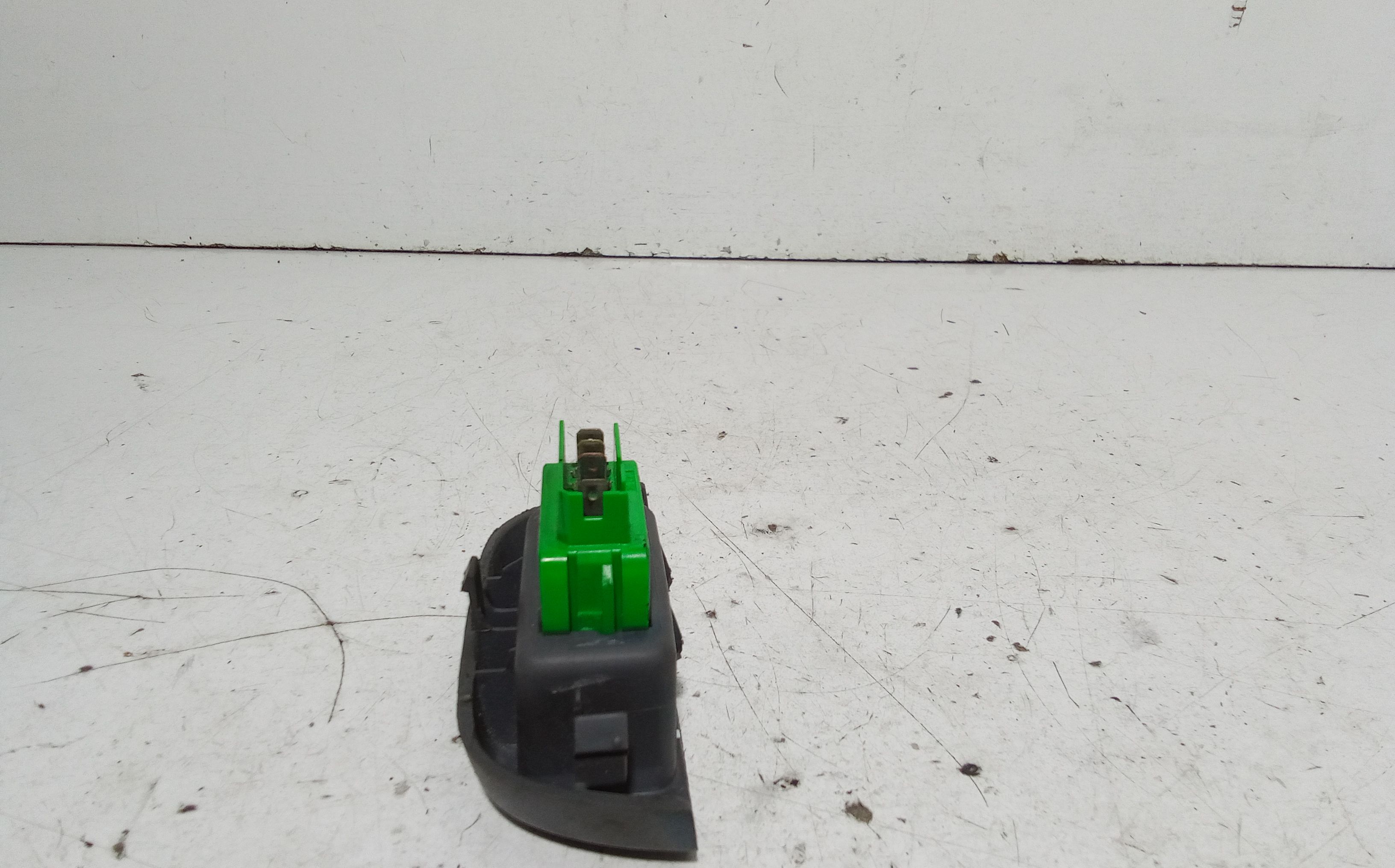 Pulsantiera anteriore sinistra Guida CITROEN C1 1 Serie