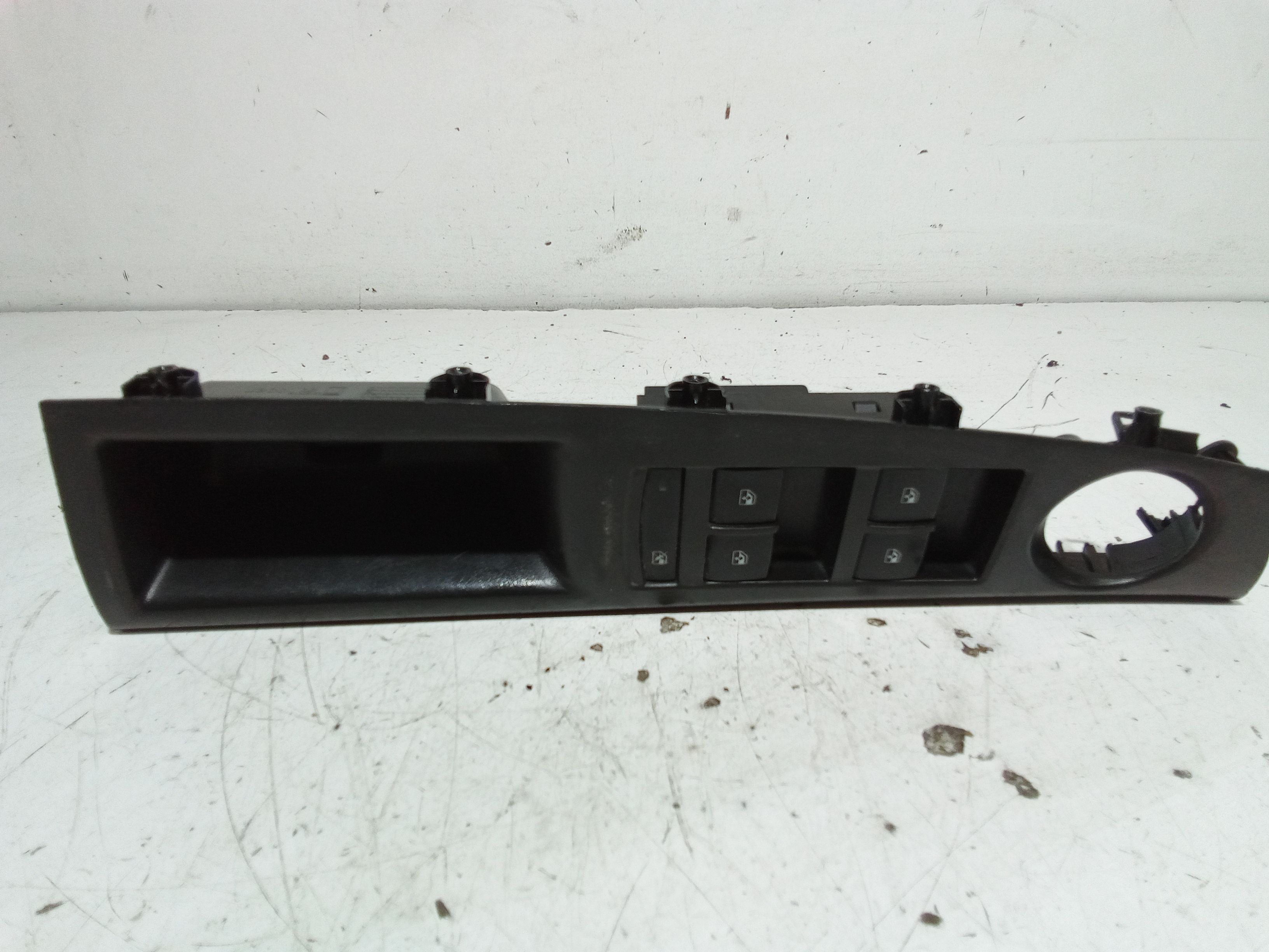 Pulsantiera anteriore sinistra Guida CHEVROLET Cruze Berlina