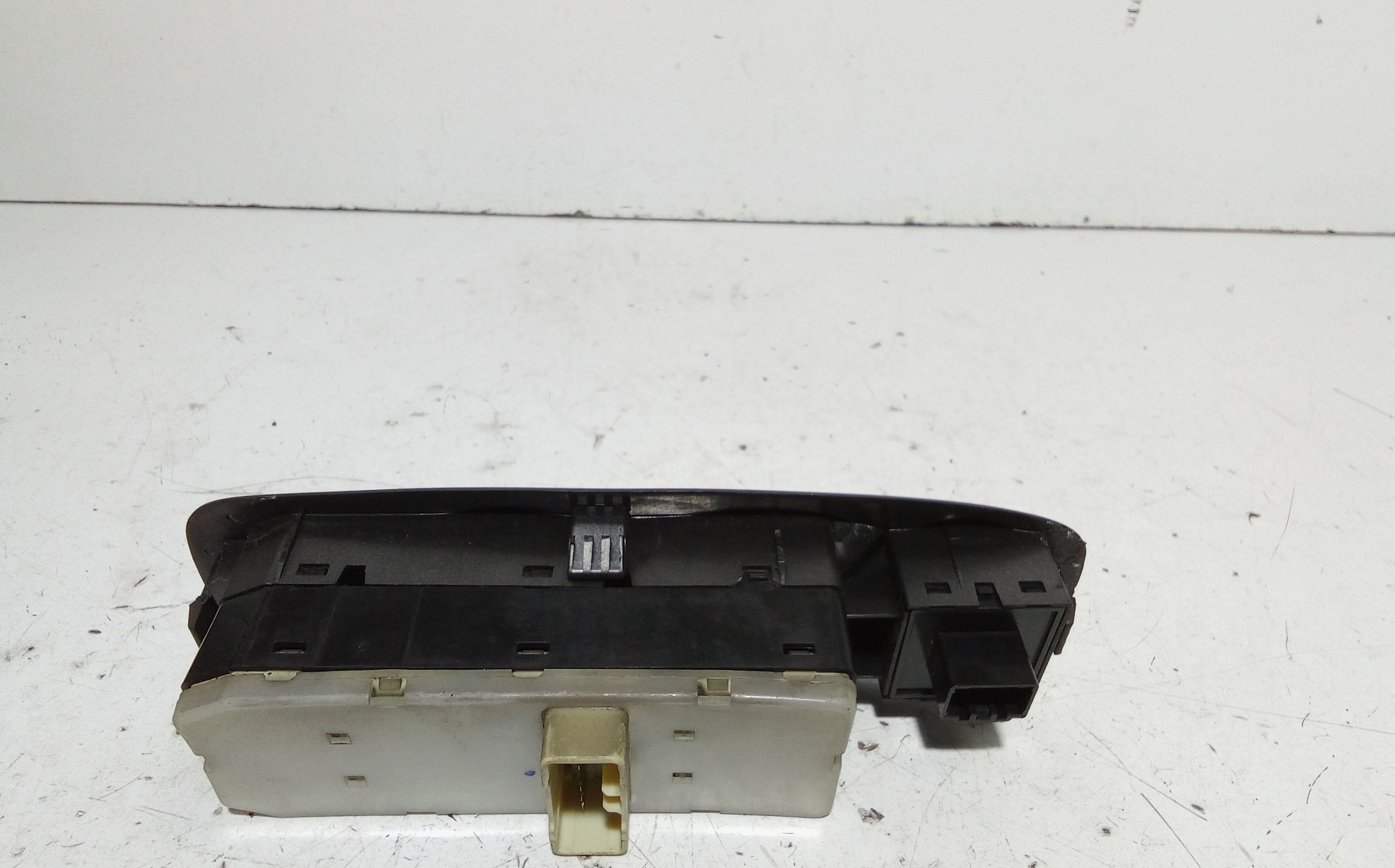 Pulsantiera anteriore sinistra Guida HYUNDAI Accent 2 Serie