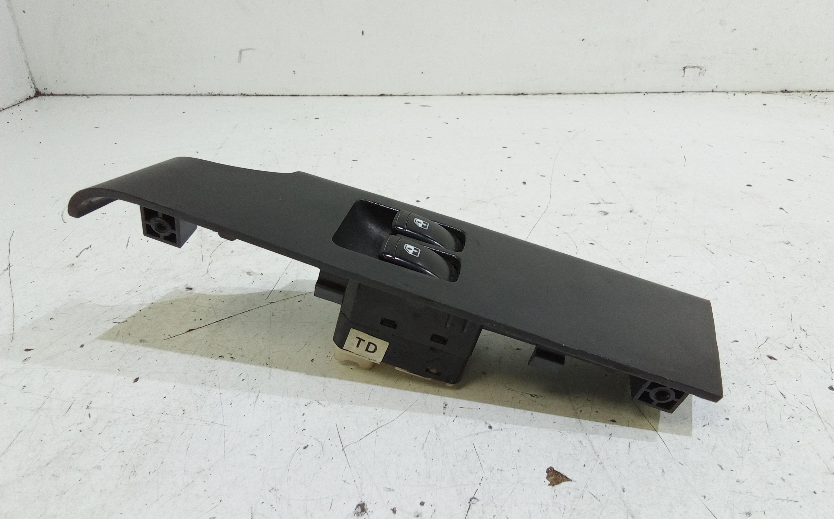 Pulsantiera anteriore sinistra Guida CHEVROLET Aveo 1 Serie