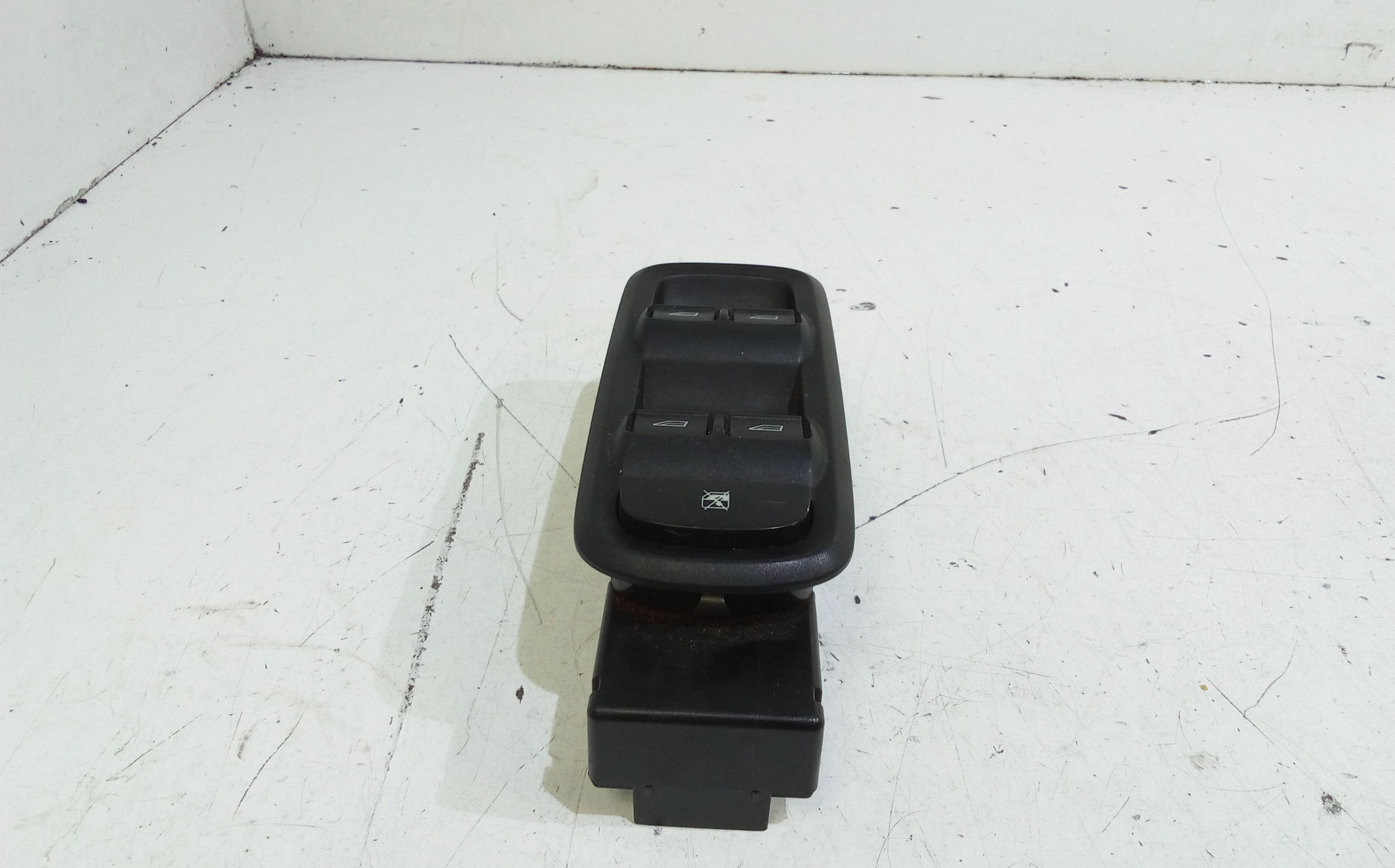 Pulsantiera anteriore sinistra Guida FORD Fiesta 6 Serie