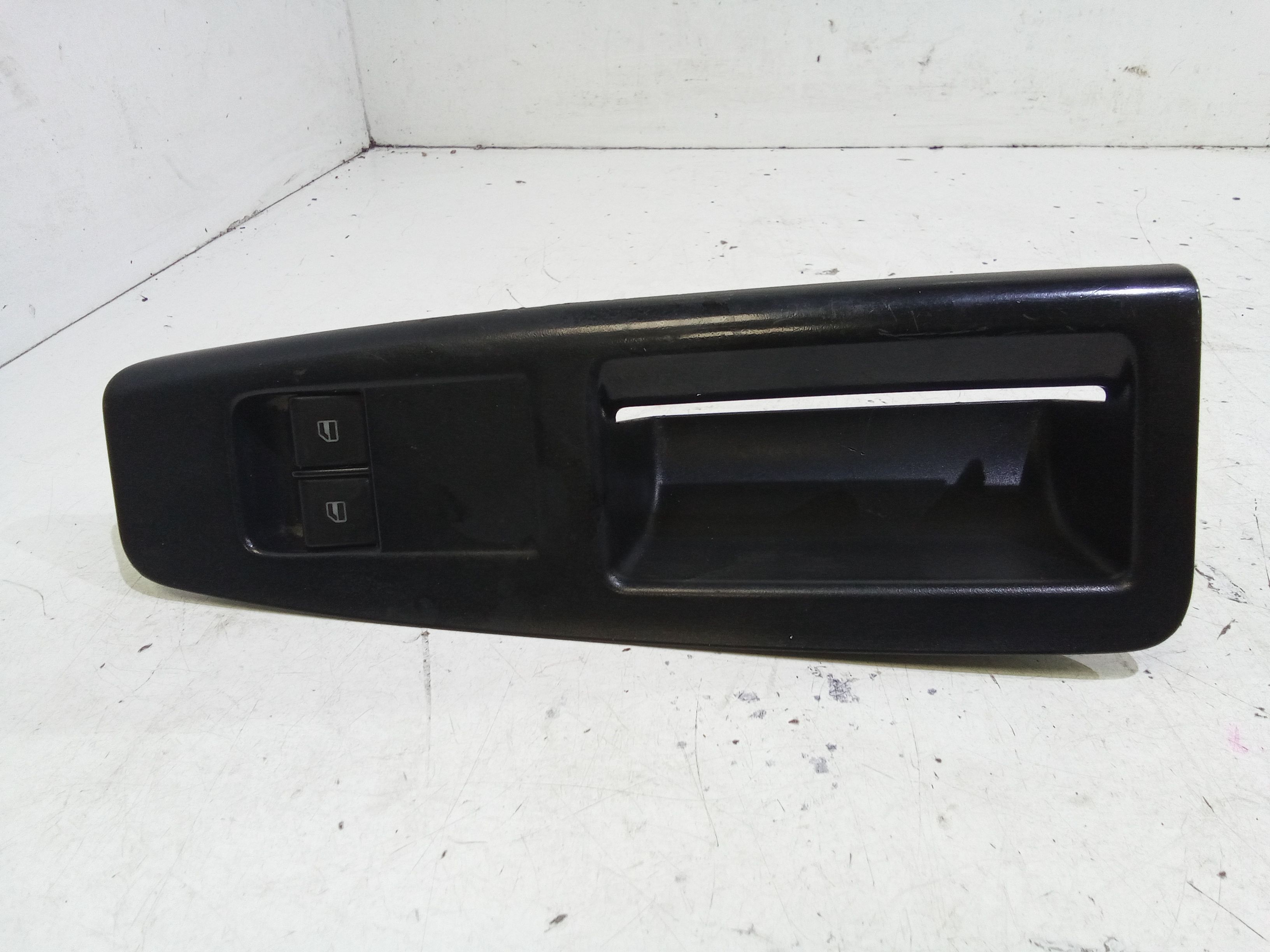 Pulsantiera anteriore sinistra Guida VOLKSWAGEN Polo 4 Serie