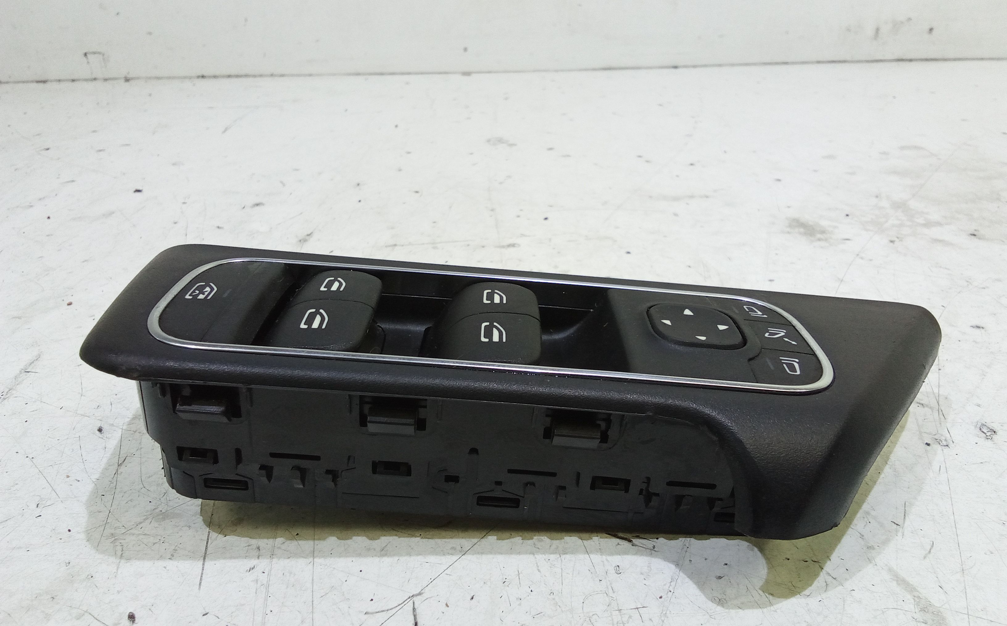 Pulsantiera anteriore sinistra Guida MERCEDES GLB Serie (X247) (19>)