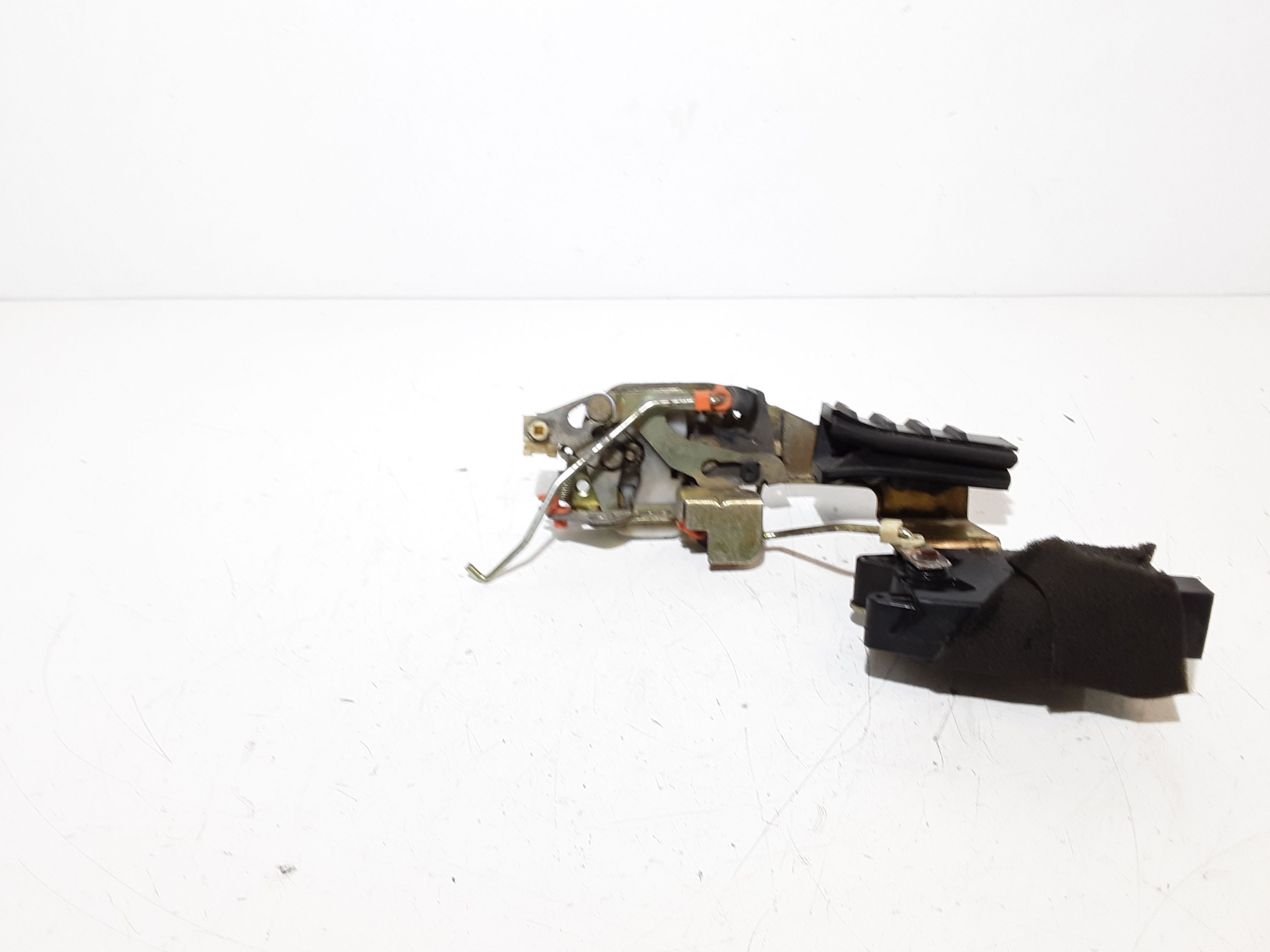 Serratura Anteriore Sinistra DR 2 1 Serie