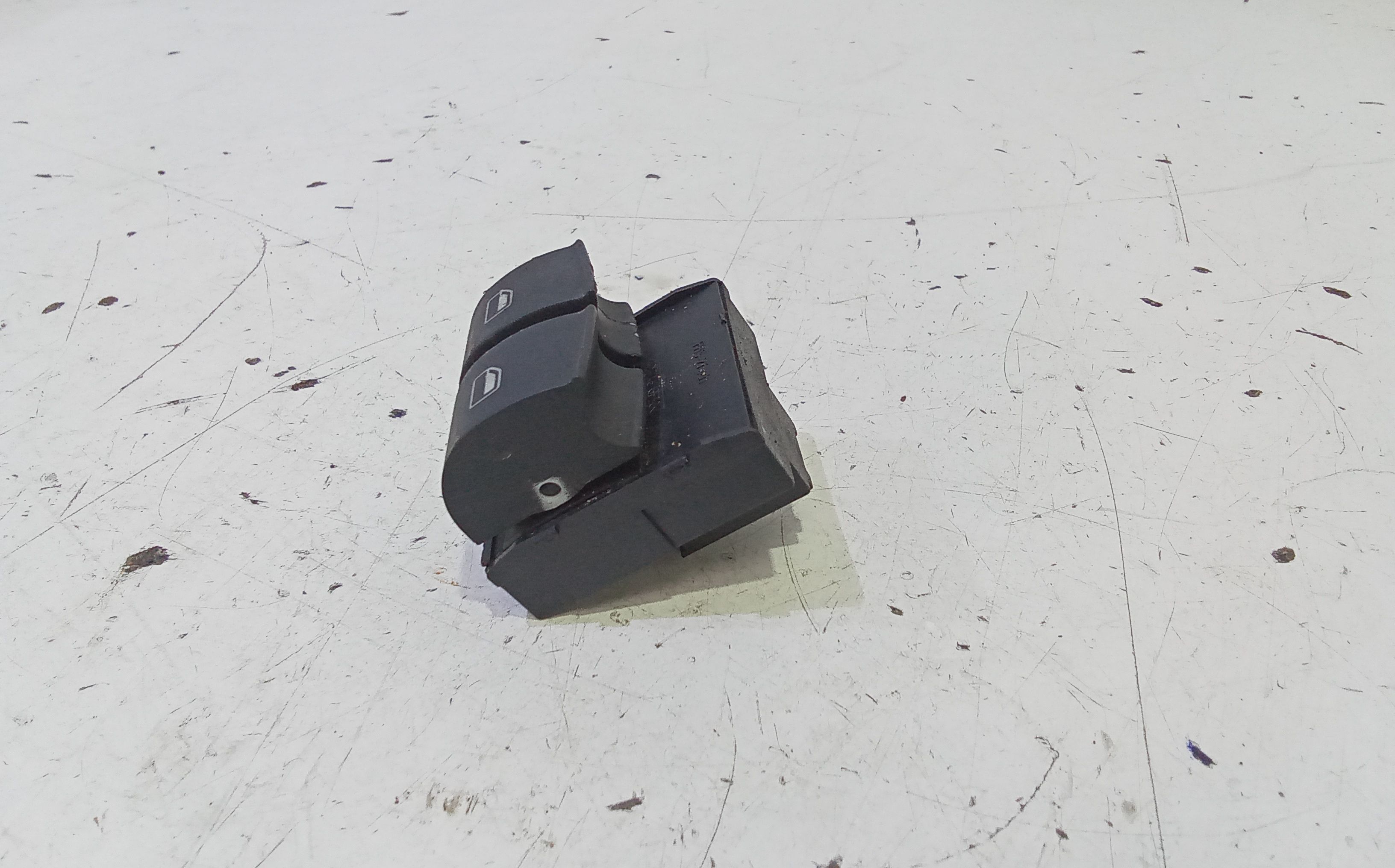 Pulsantiera anteriore sinistra Guida AUDI A3 Cabriolet Serie (8V7, 8VE) (13>)