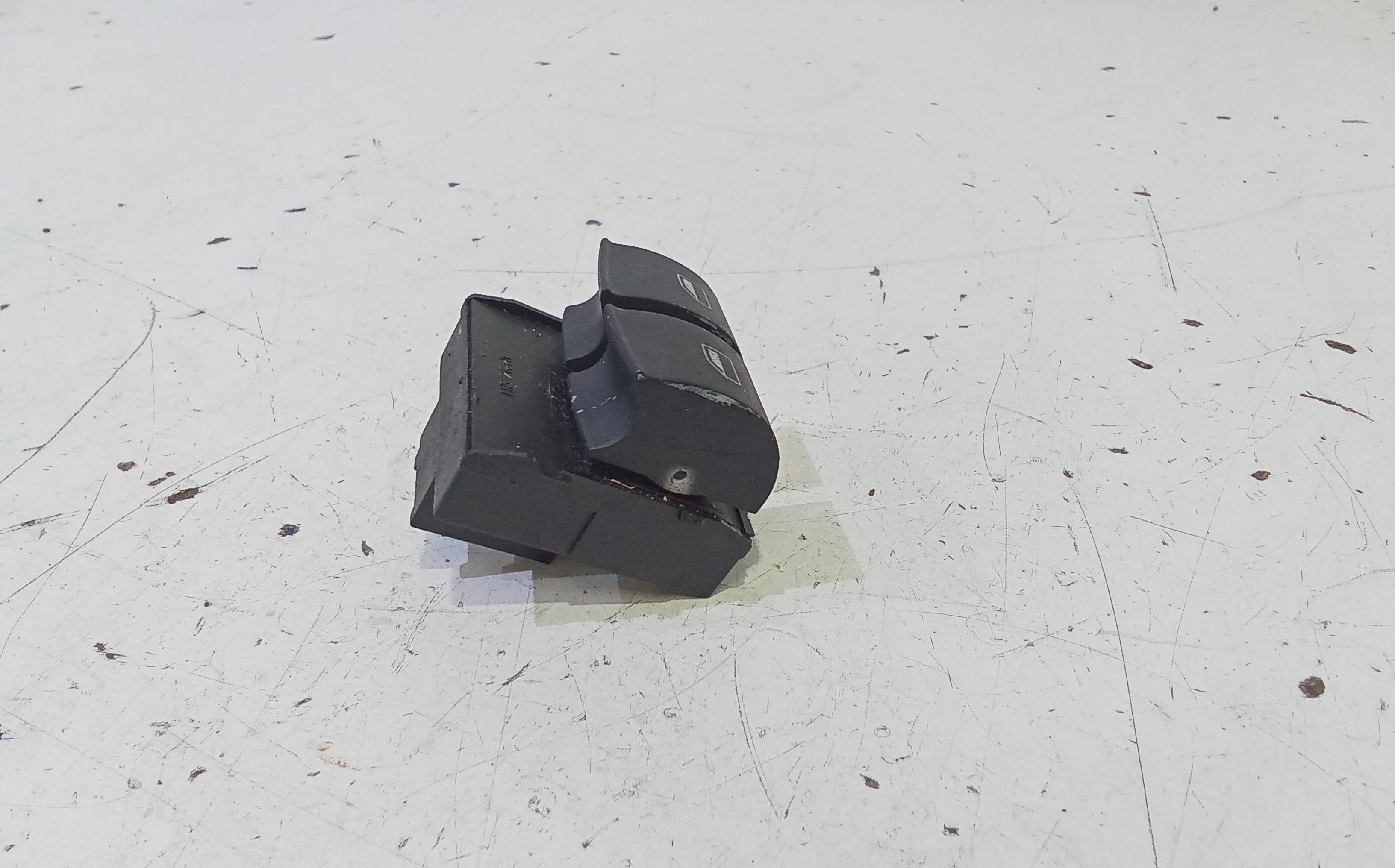 Pulsantiera anteriore sinistra Guida AUDI A3 Cabriolet Serie (8V7, 8VE) (13>)