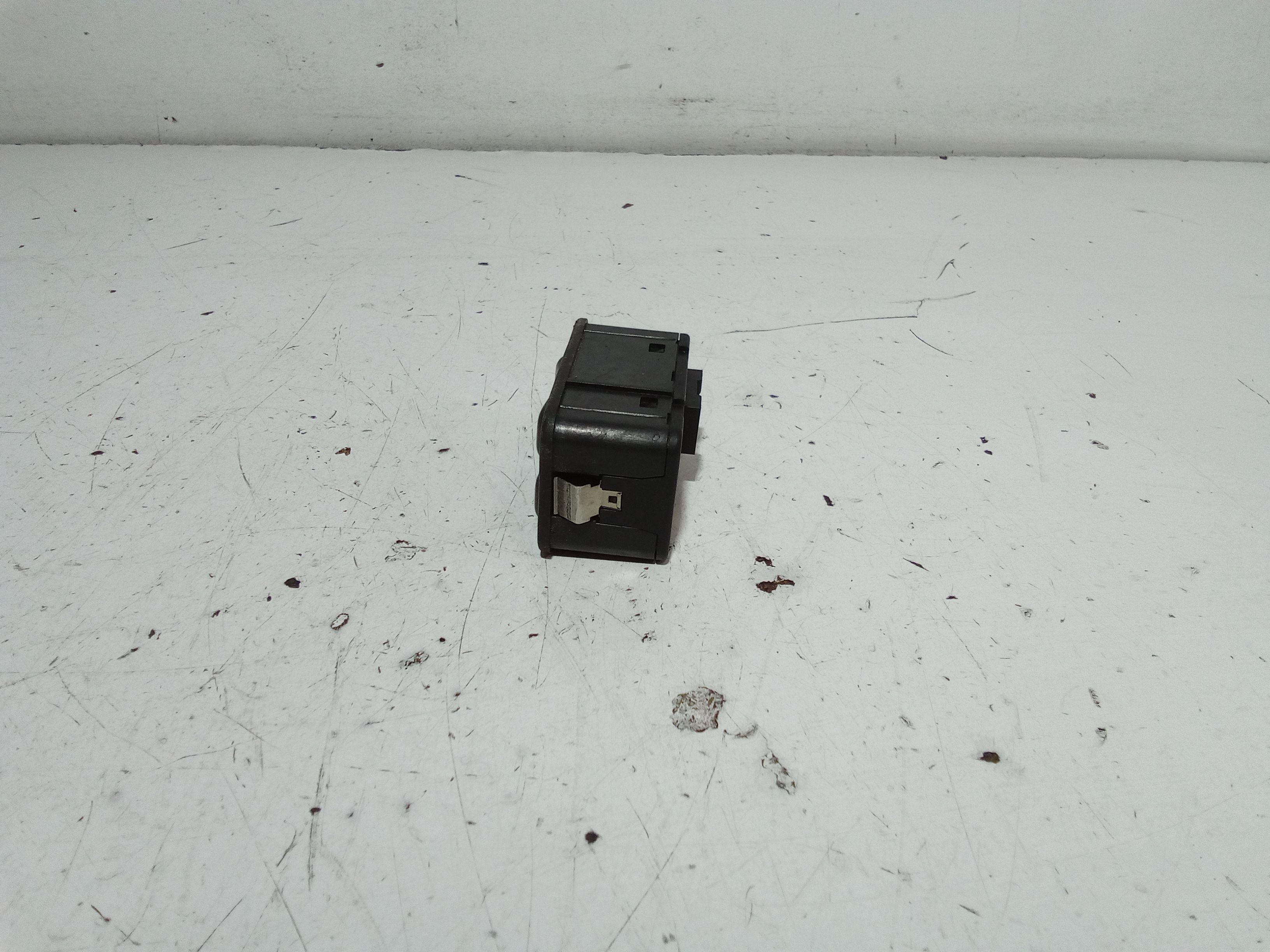 Pulsantiera anteriore sinistra Guida OPEL Meriva 1 Serie