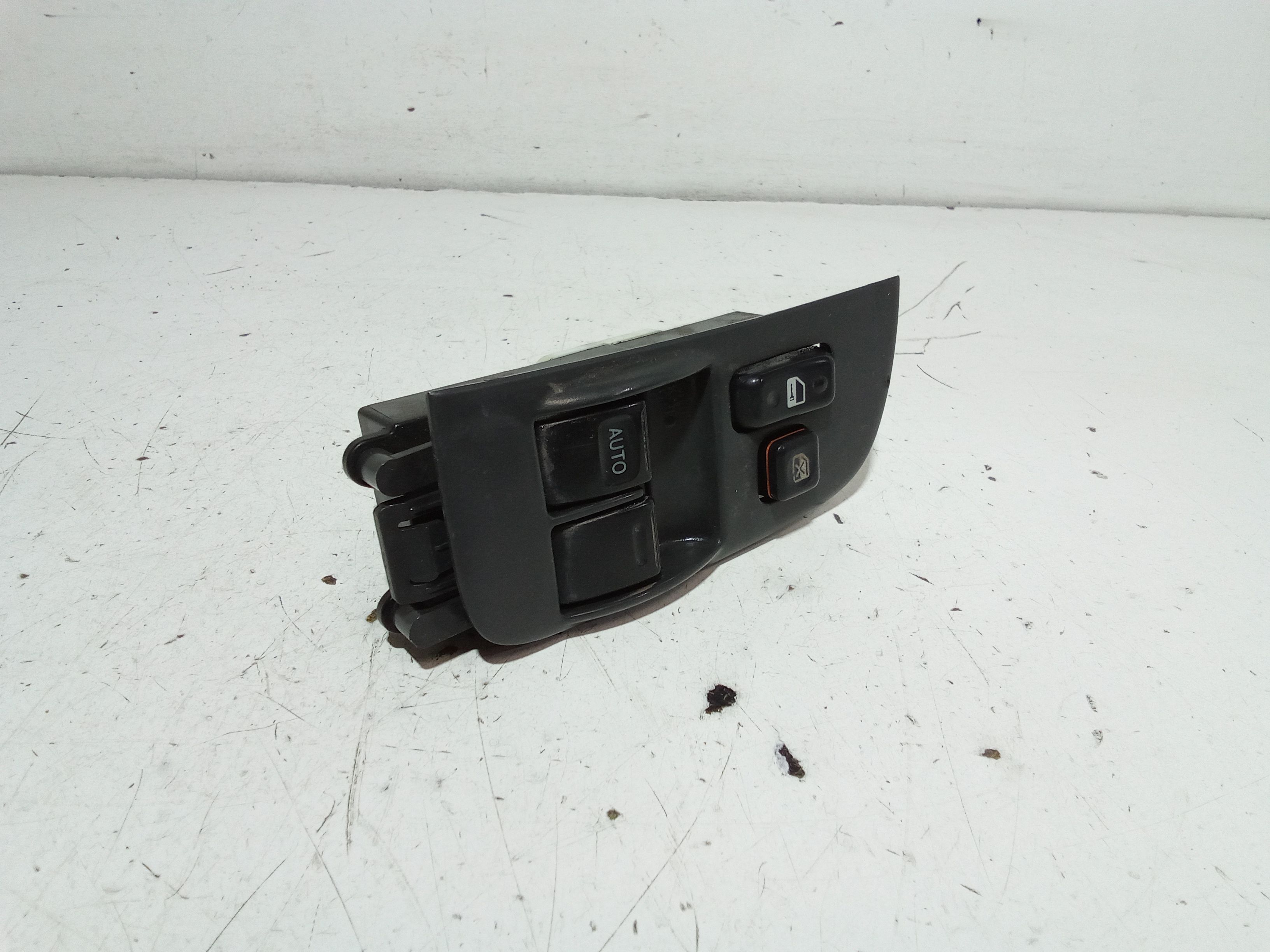 Pulsantiera anteriore sinistra Guida TOYOTA Corolla Berlina 3 Serie 3-5P