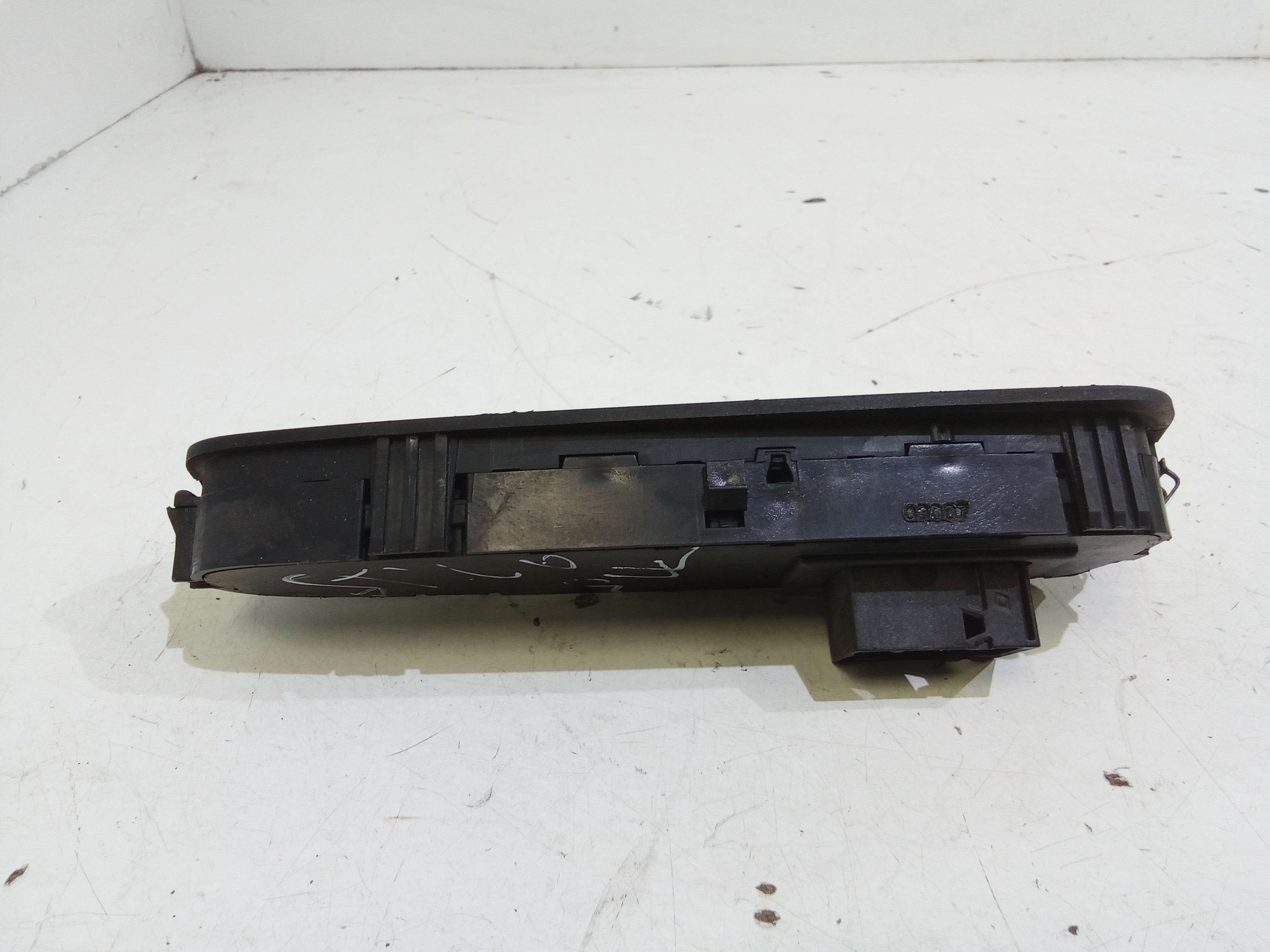 Pulsantiera anteriore sinistra Guida FIAT Stilo S. Wagon