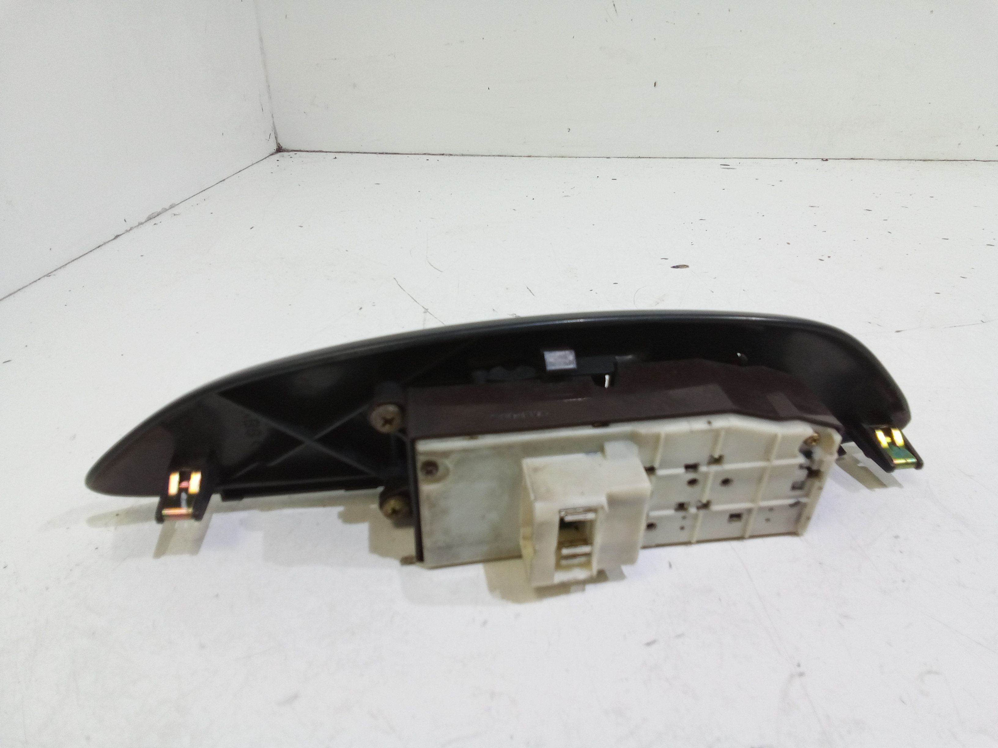 Pulsantiera anteriore sinistra Guida TOYOTA Yaris Serie (03>05)